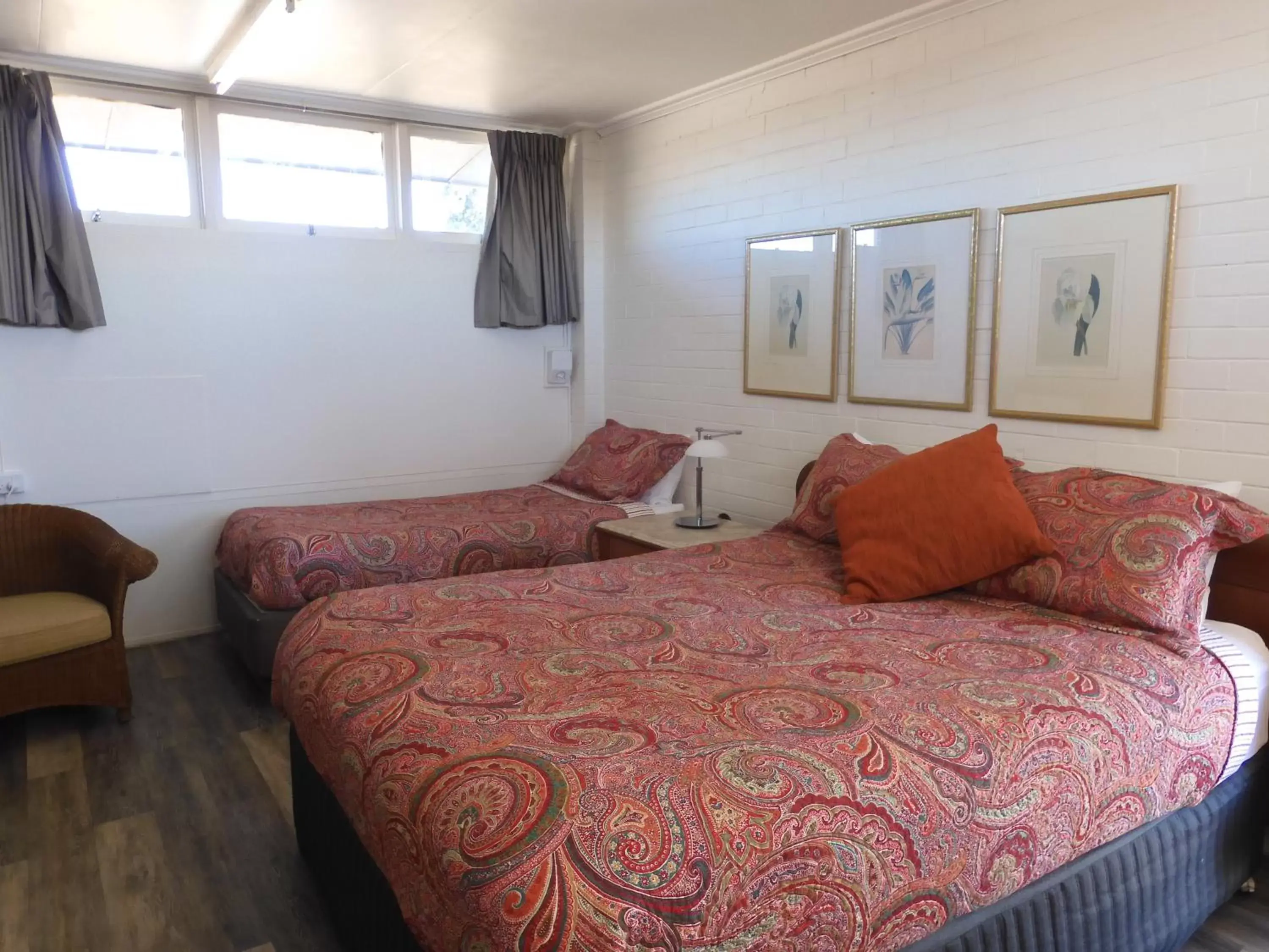 Queen Studio in Dalby Parkview Motel Queen Studio in Dalby Parkview Motel