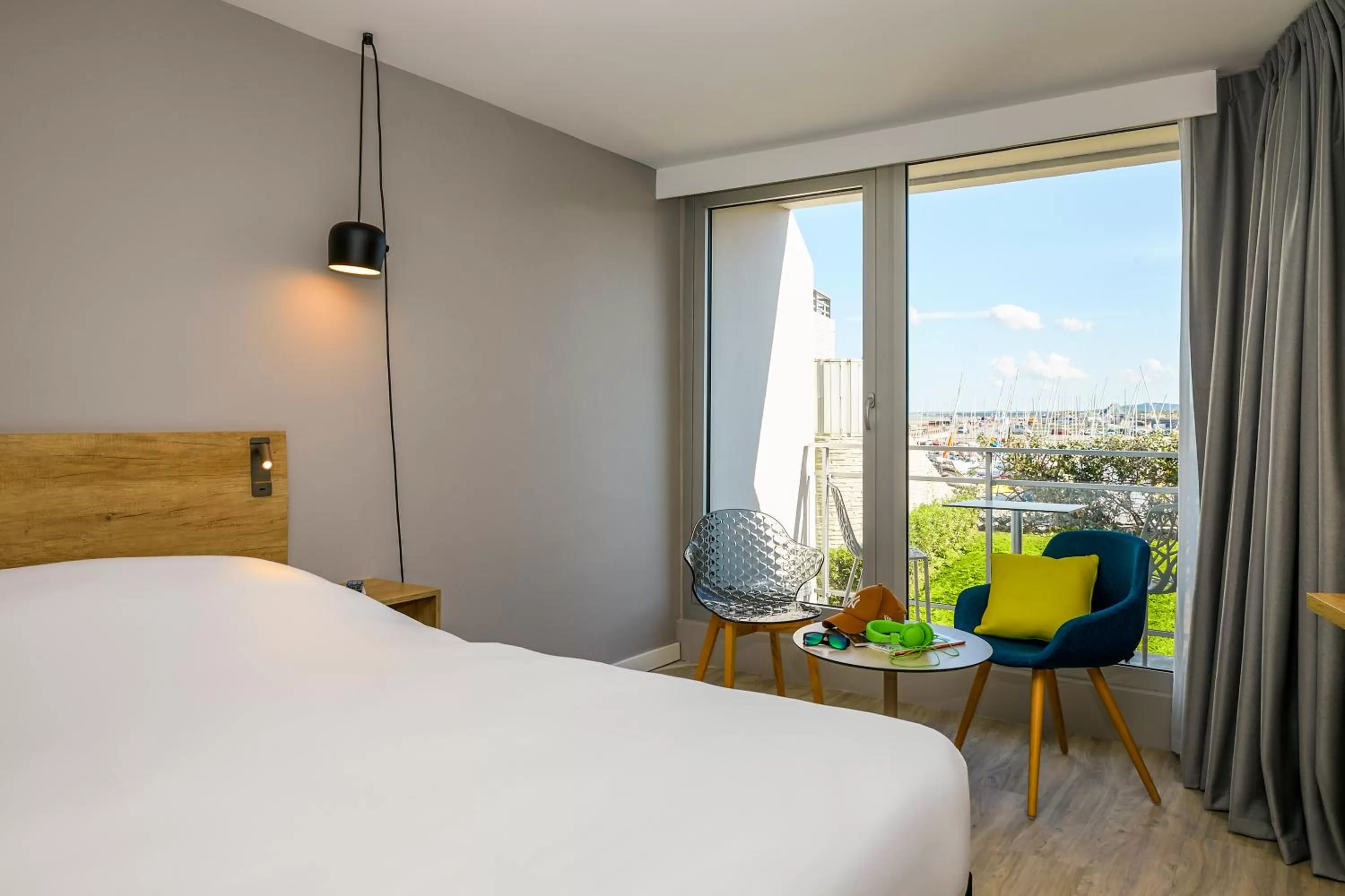 Photo of the whole room, Bed in ibis Thalassa Le Touquet