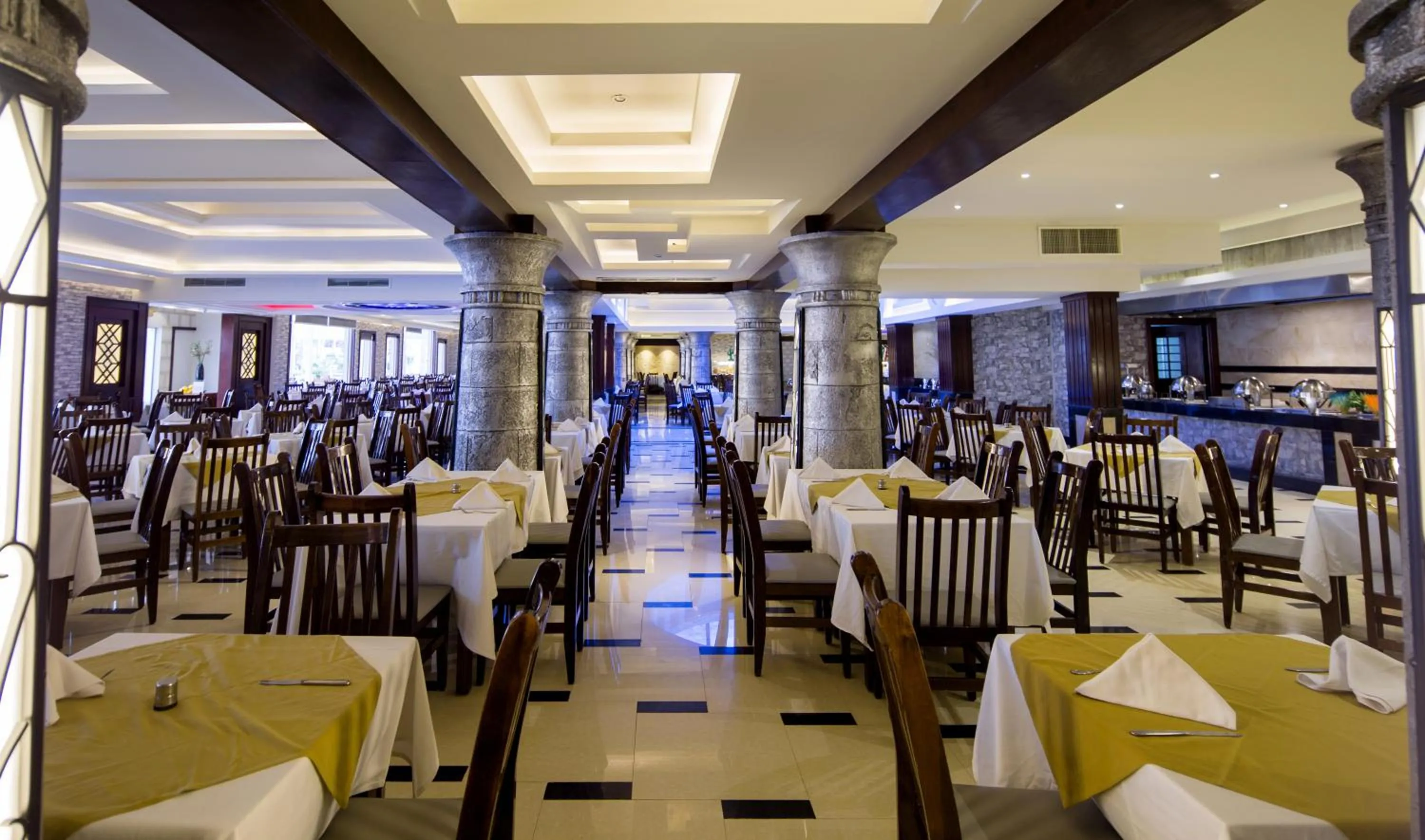 Restaurant/places to eat in Mirage Bay Resort & Aqua Park