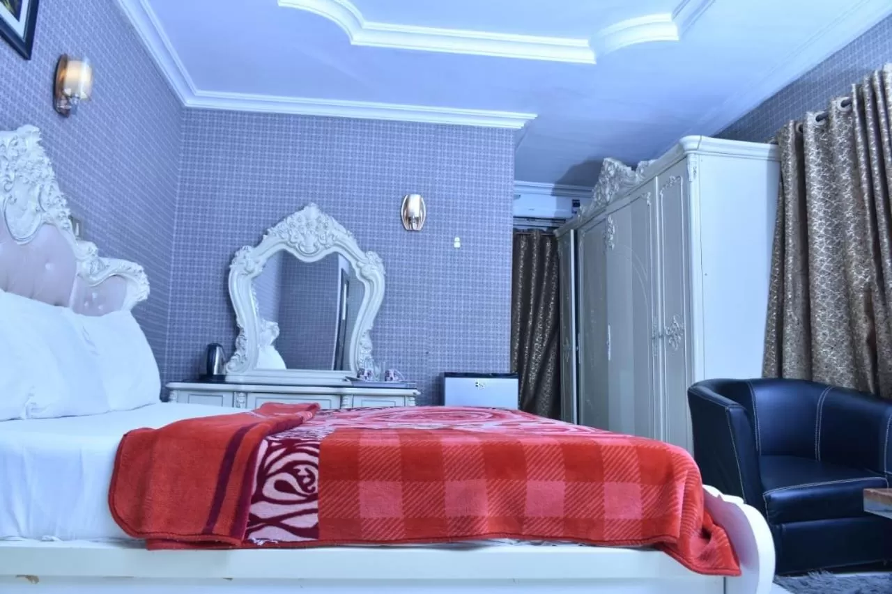 Bed in World Class Hotel & Apartments