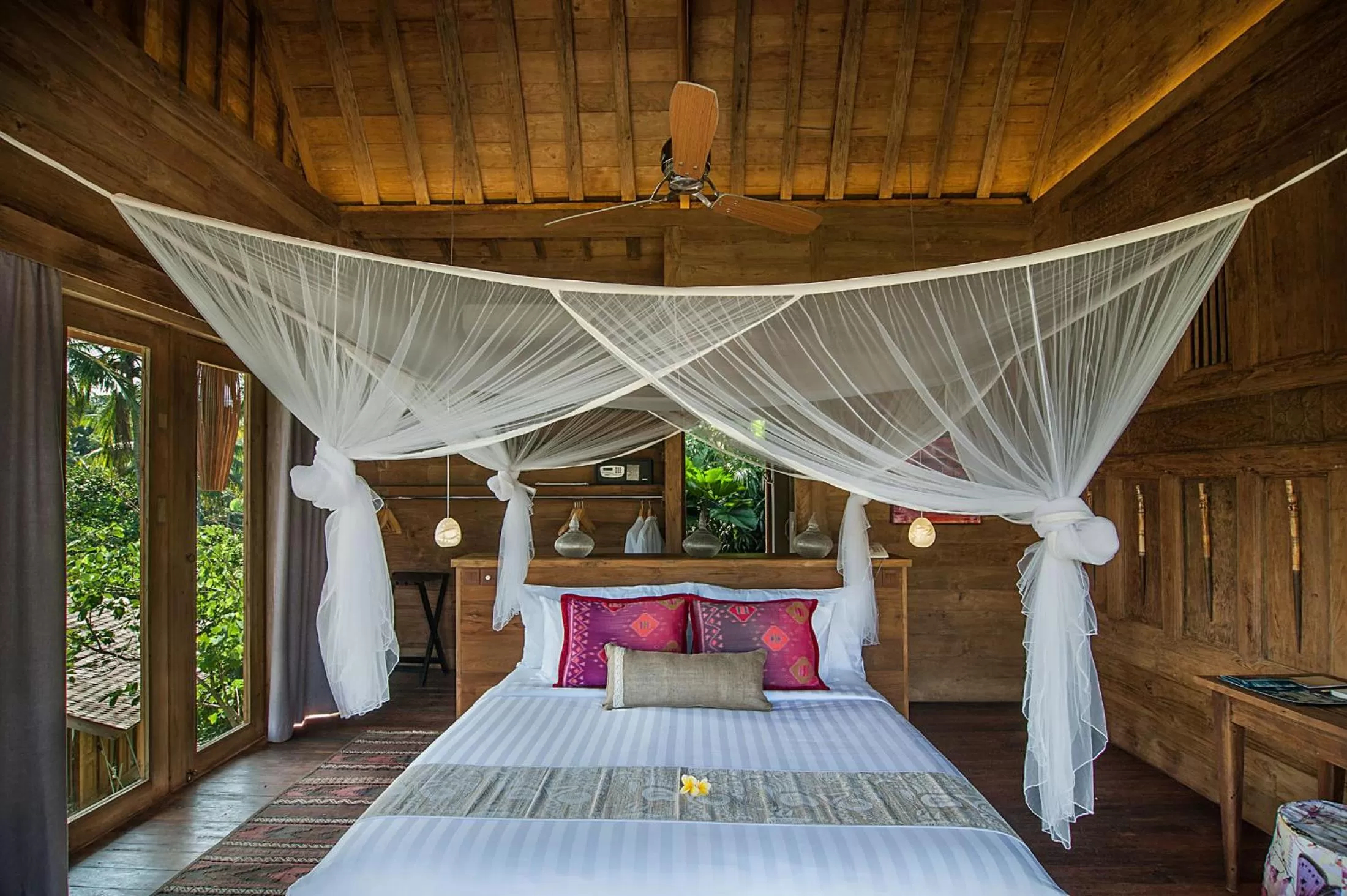 Photo of the whole room, Bed in Blue Karma Dijiwa Ubud