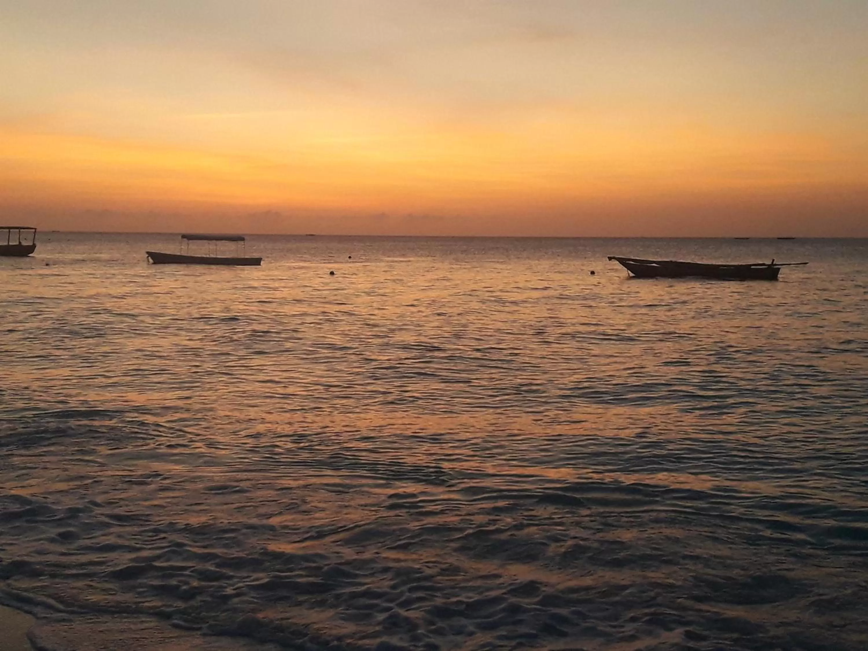 Beach, Sunrise/Sunset in Ebony & Ivory Beach Bungalows