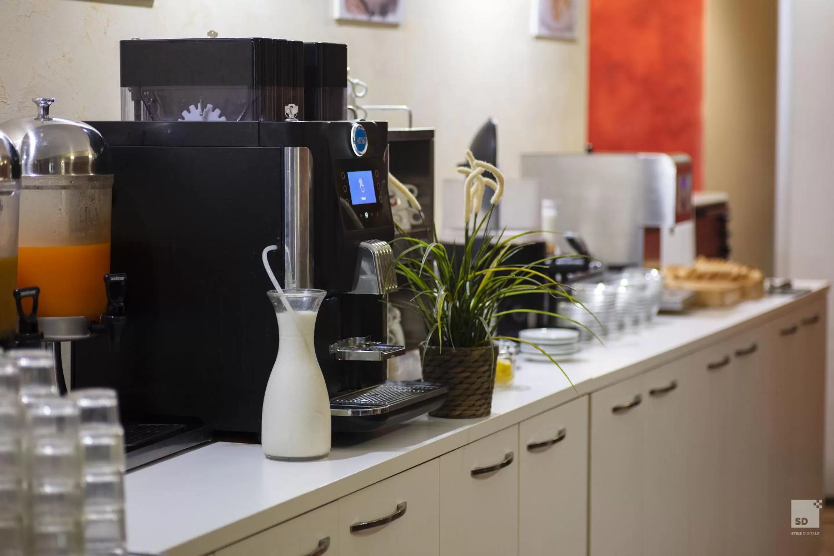 Coffee/tea facilities in Hotel Diplomatic