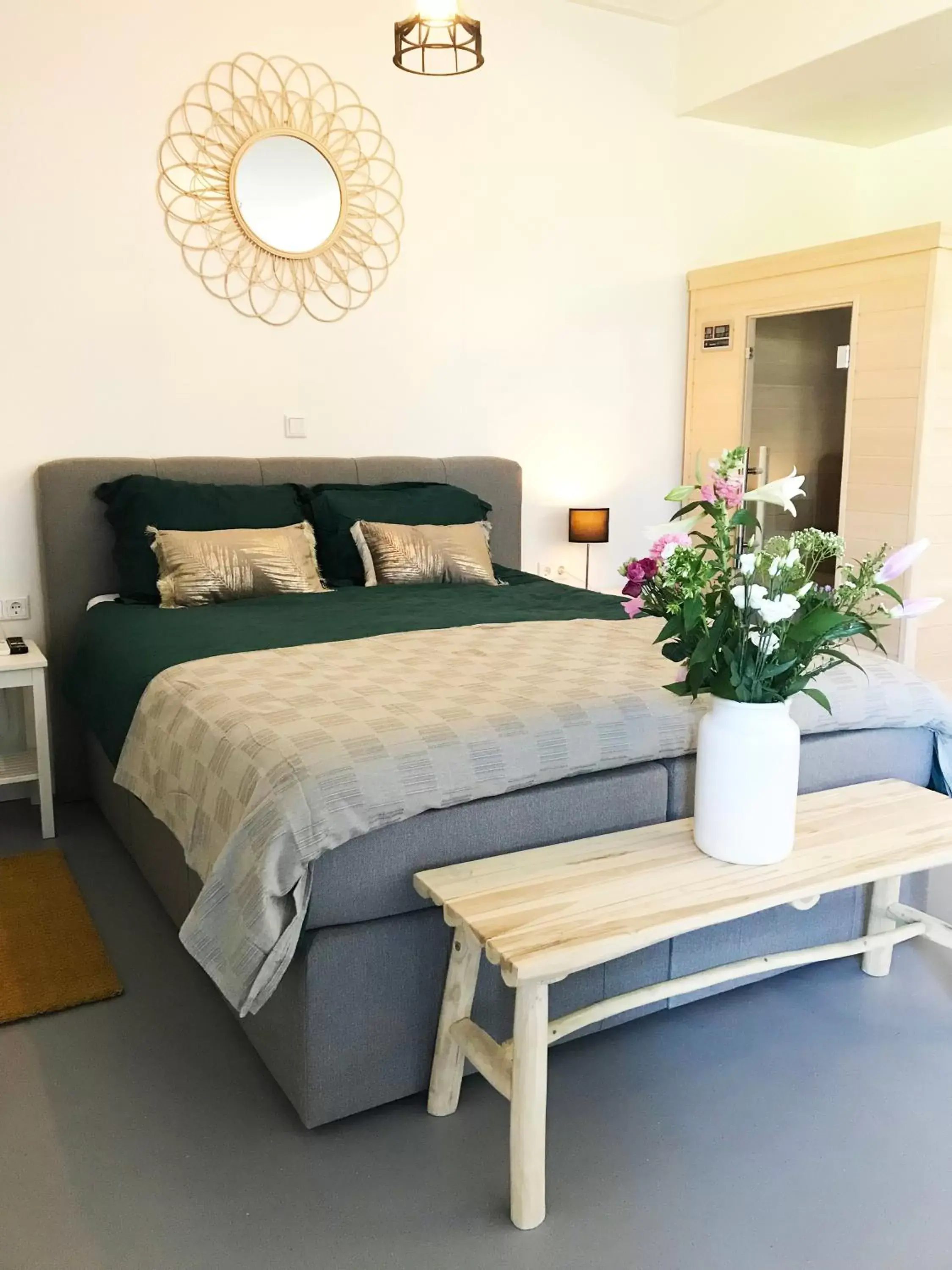 Deluxe Suite with Bath in B&B De Achterdiek Deluxe Suite with Bath in B&B De Achterdiek