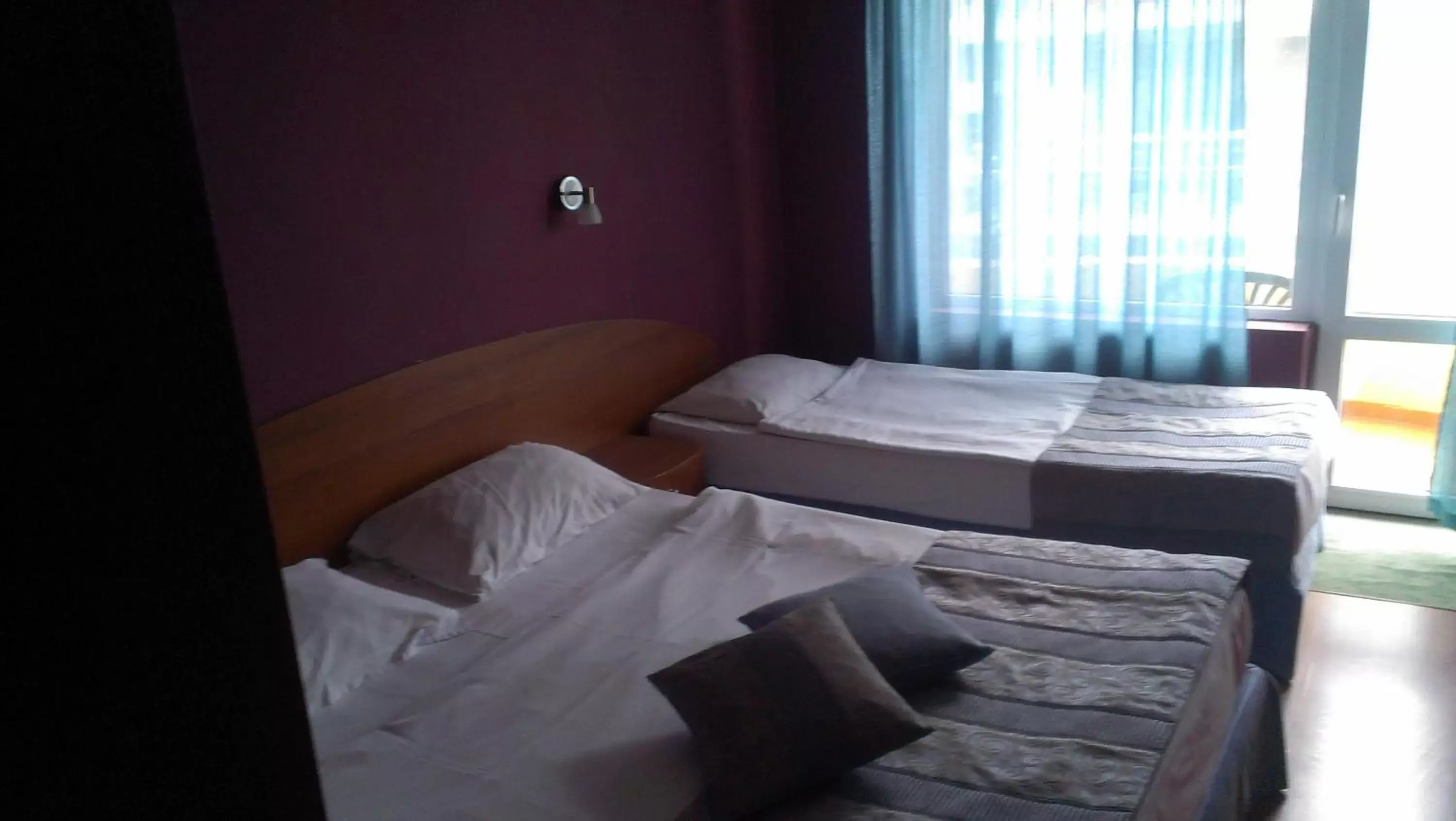 Triple Room in Family Hotel Lazuren Briag Triple Room in Family Hotel Lazuren Briag