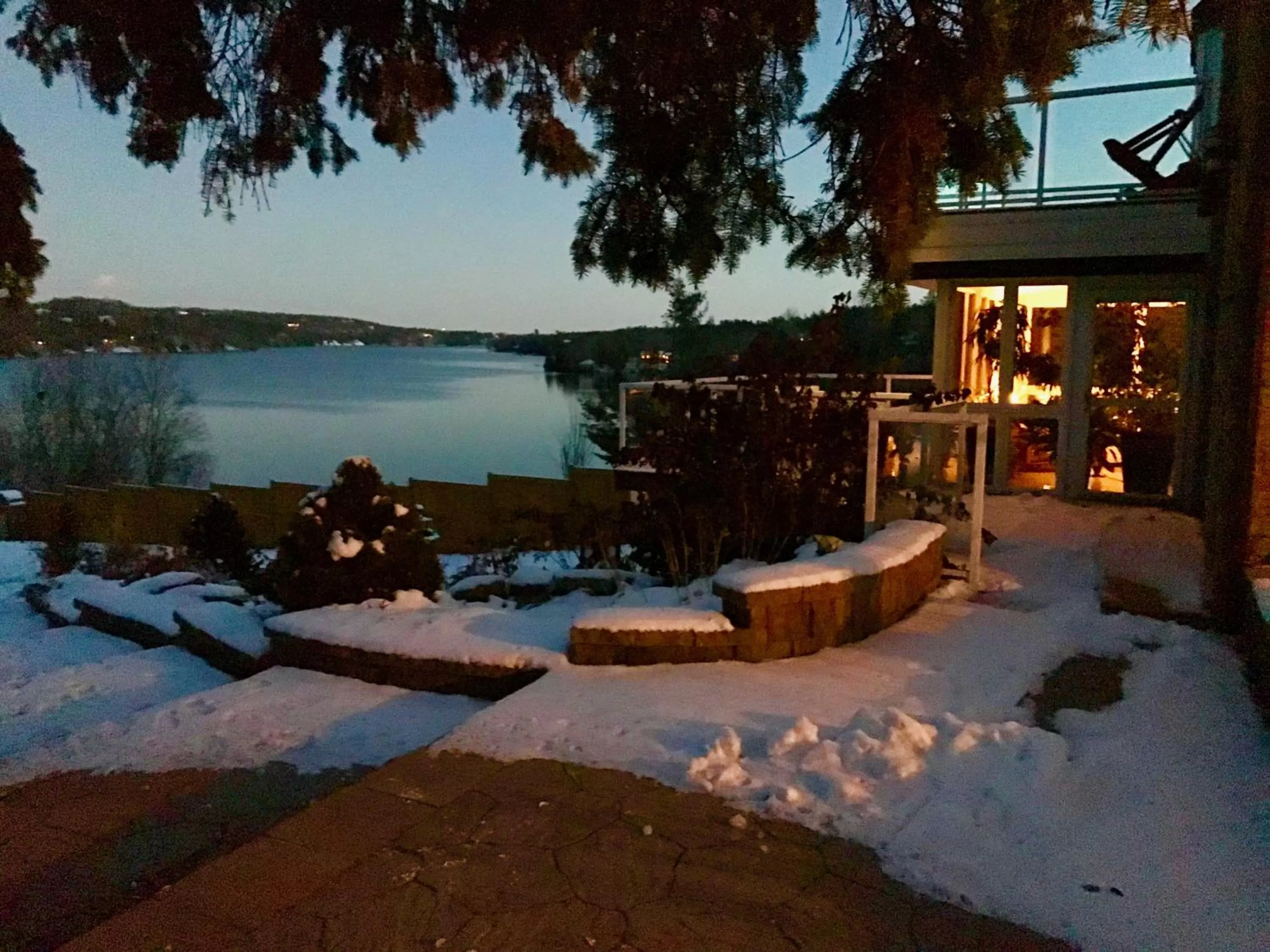 Patio in Auberge Tom B&B