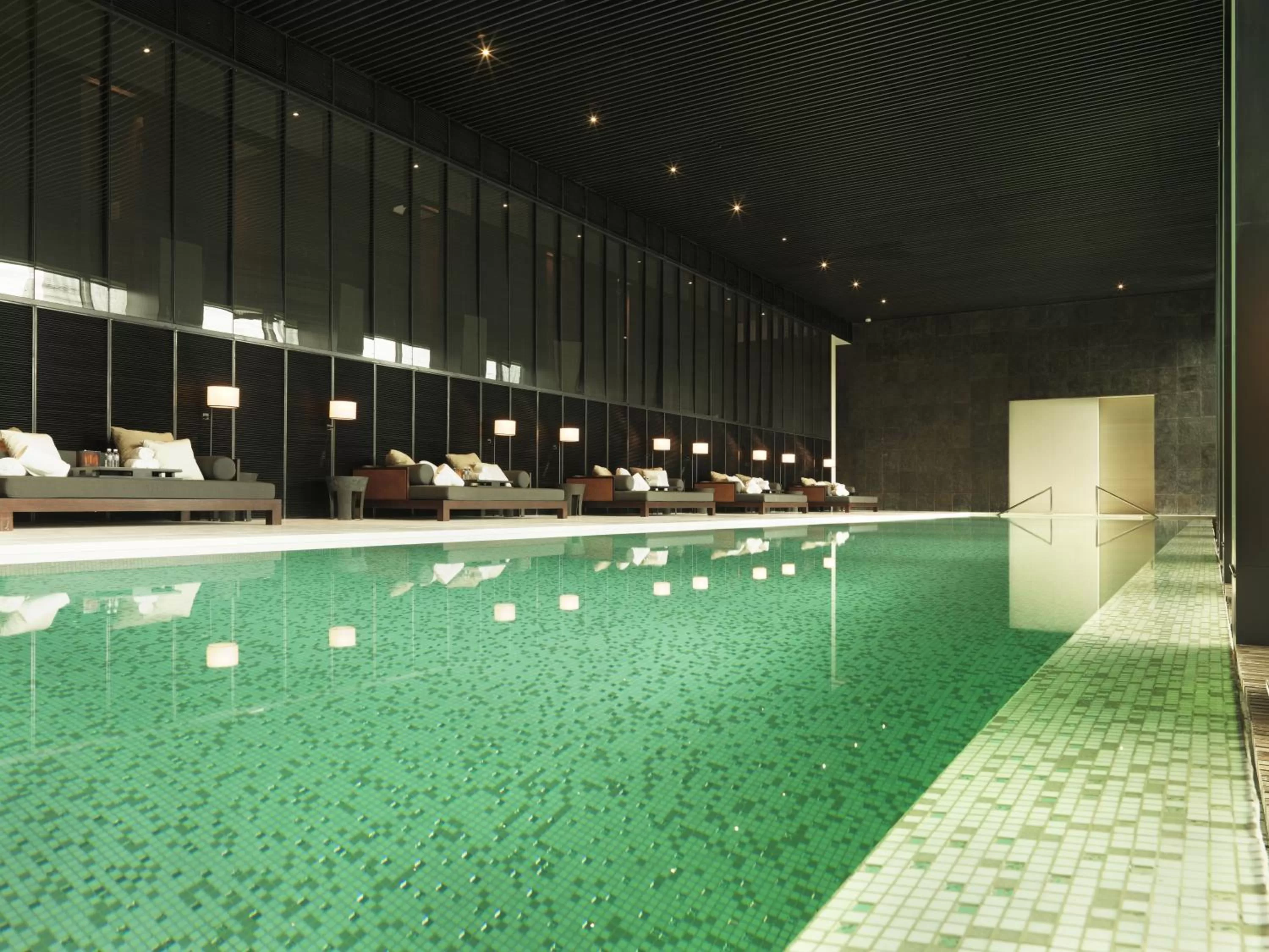 Swimming pool in The PuLi Shanghai
