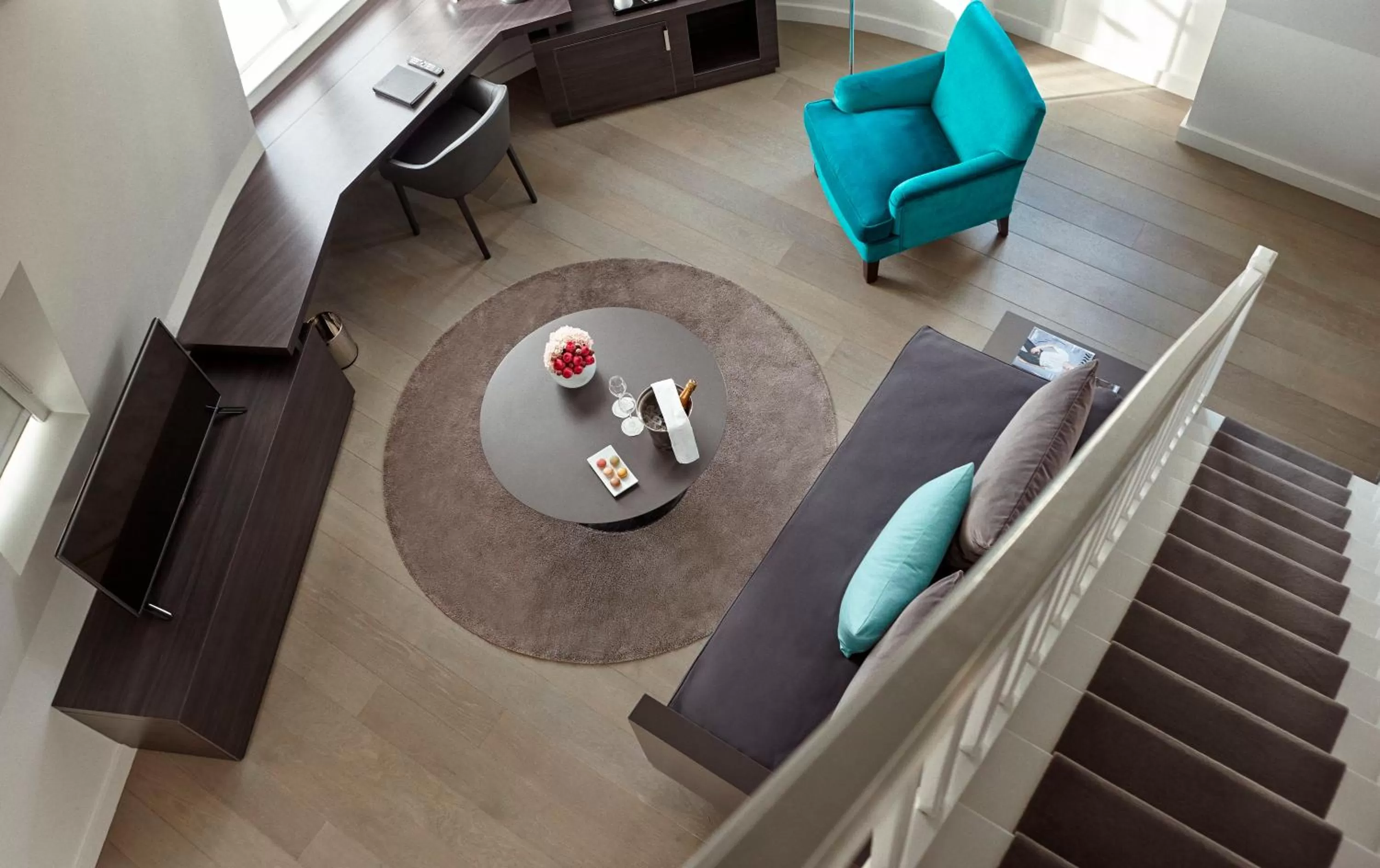 Photo of the whole room in Hotel Indigo Paris - Opera by IHG