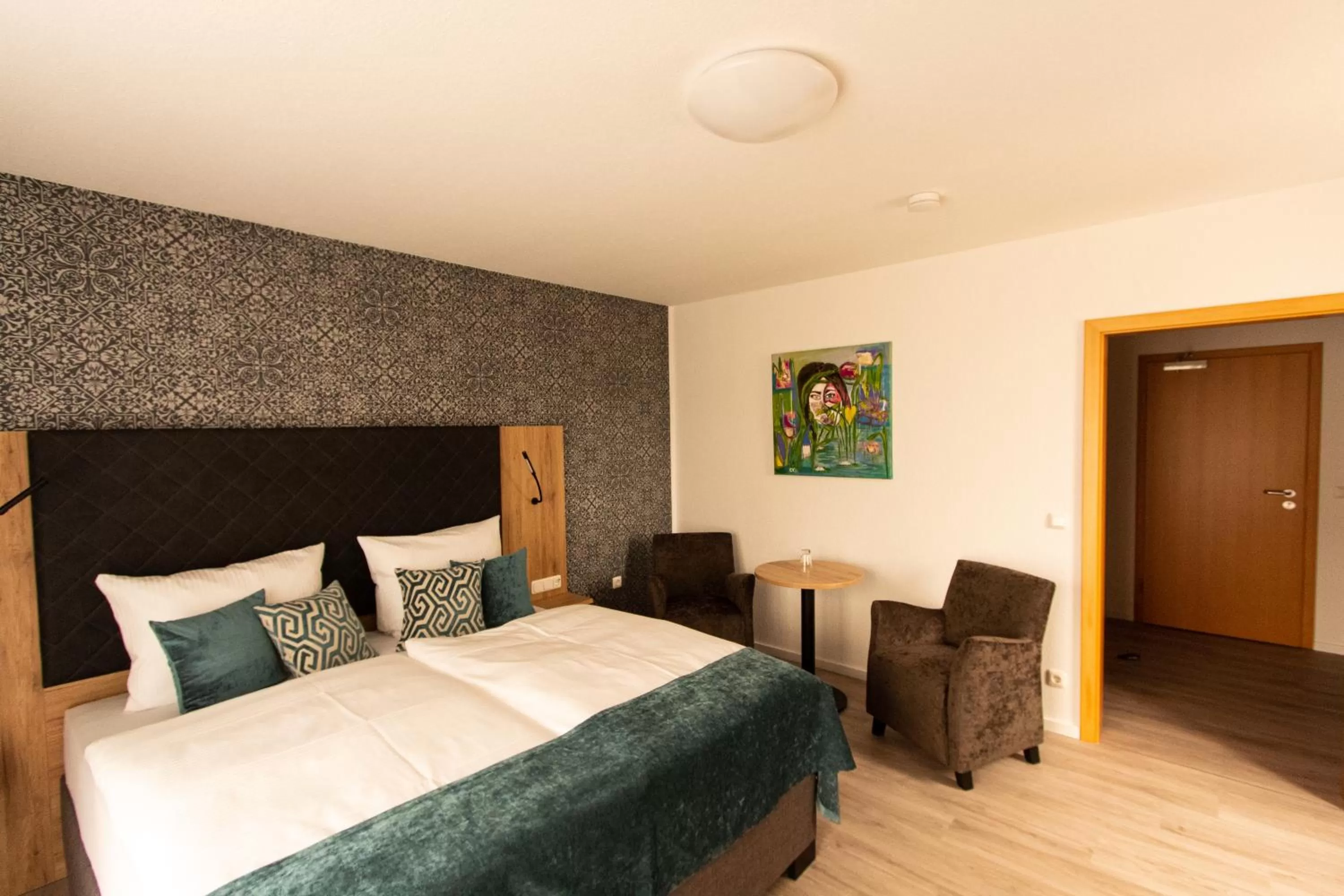 Photo of the whole room, Bed in Central Hotel Wagenfeld