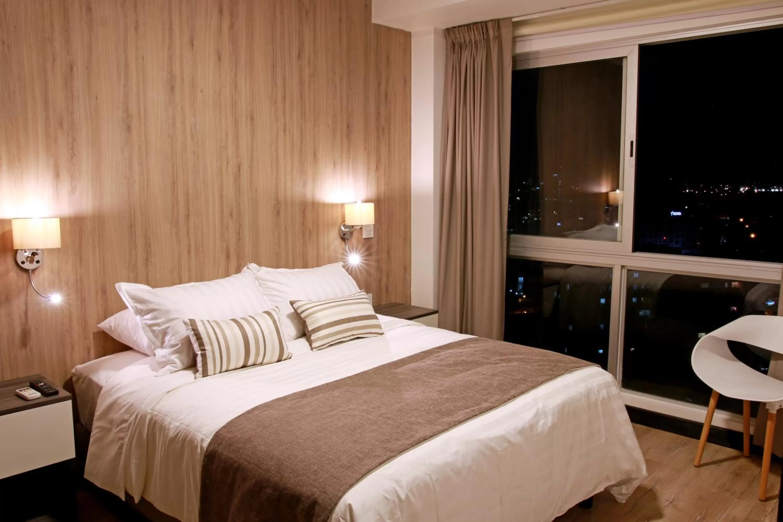 Bedroom, Bed in Urban Suites Apart Hotel