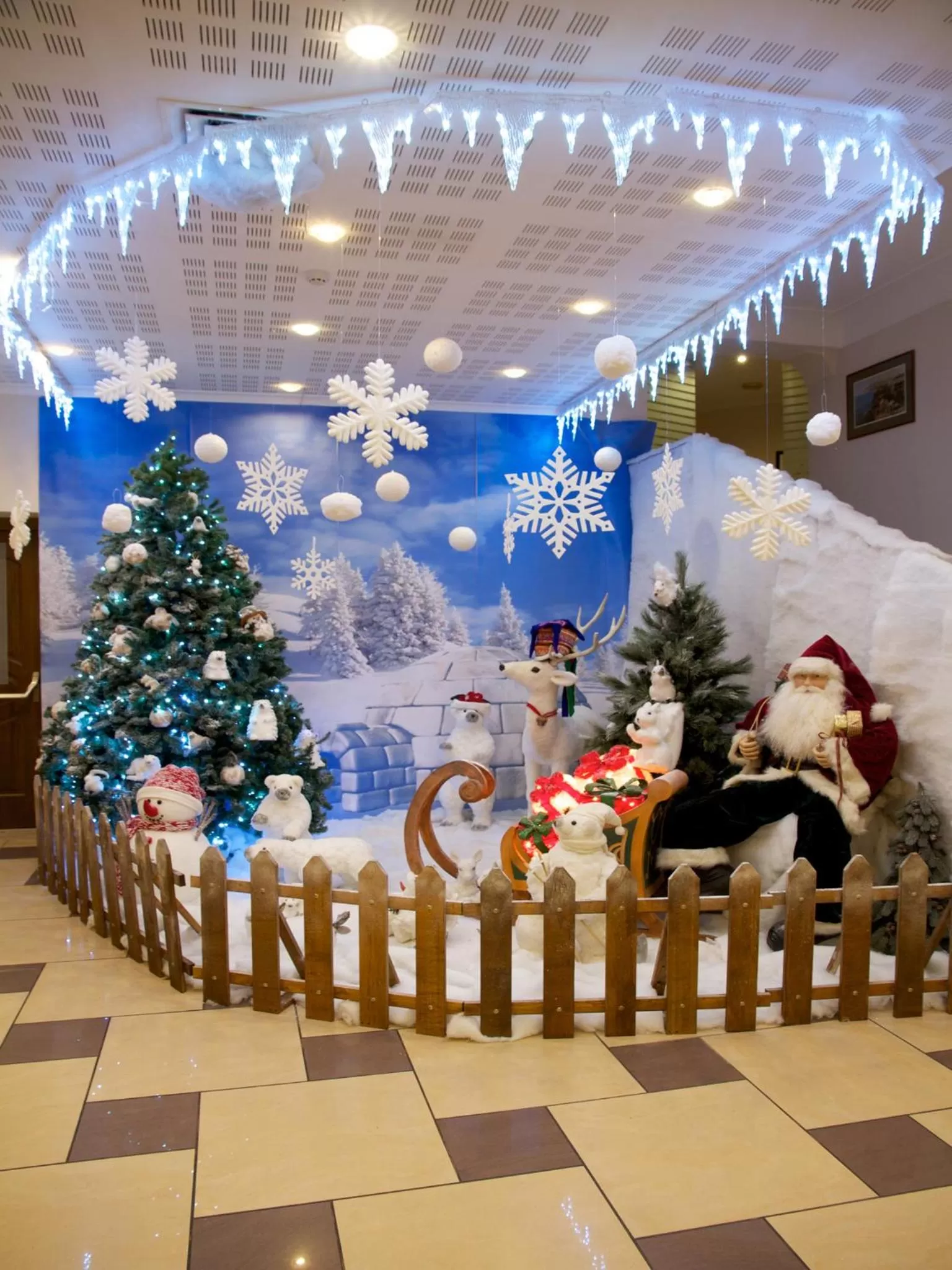 Decorative detail in Ulisse Deluxe Hostel