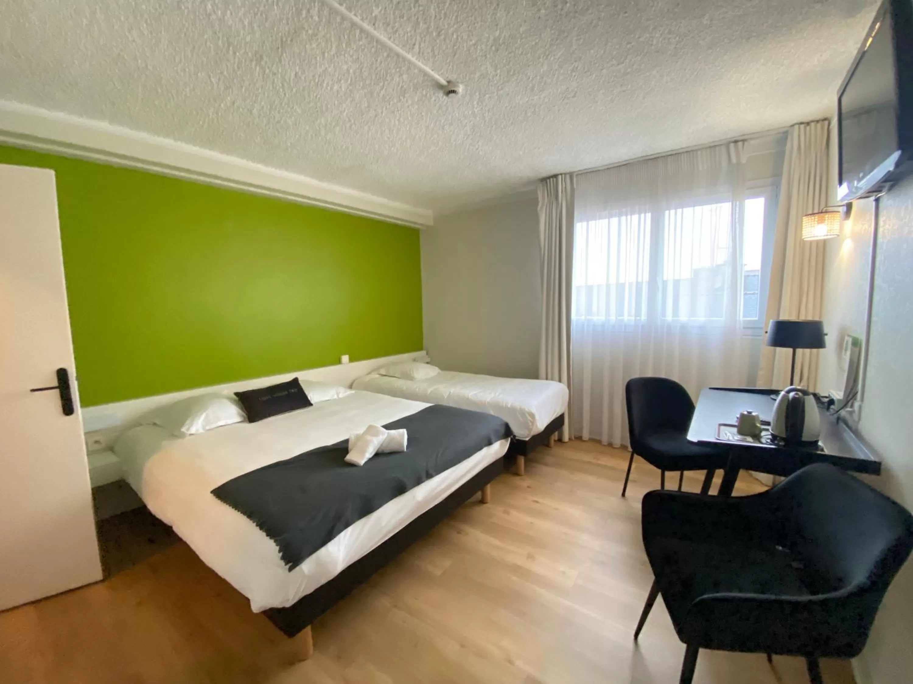 Photo of the whole room, Bed in Le Clos Du Pontic Logis et Cit'Hotel