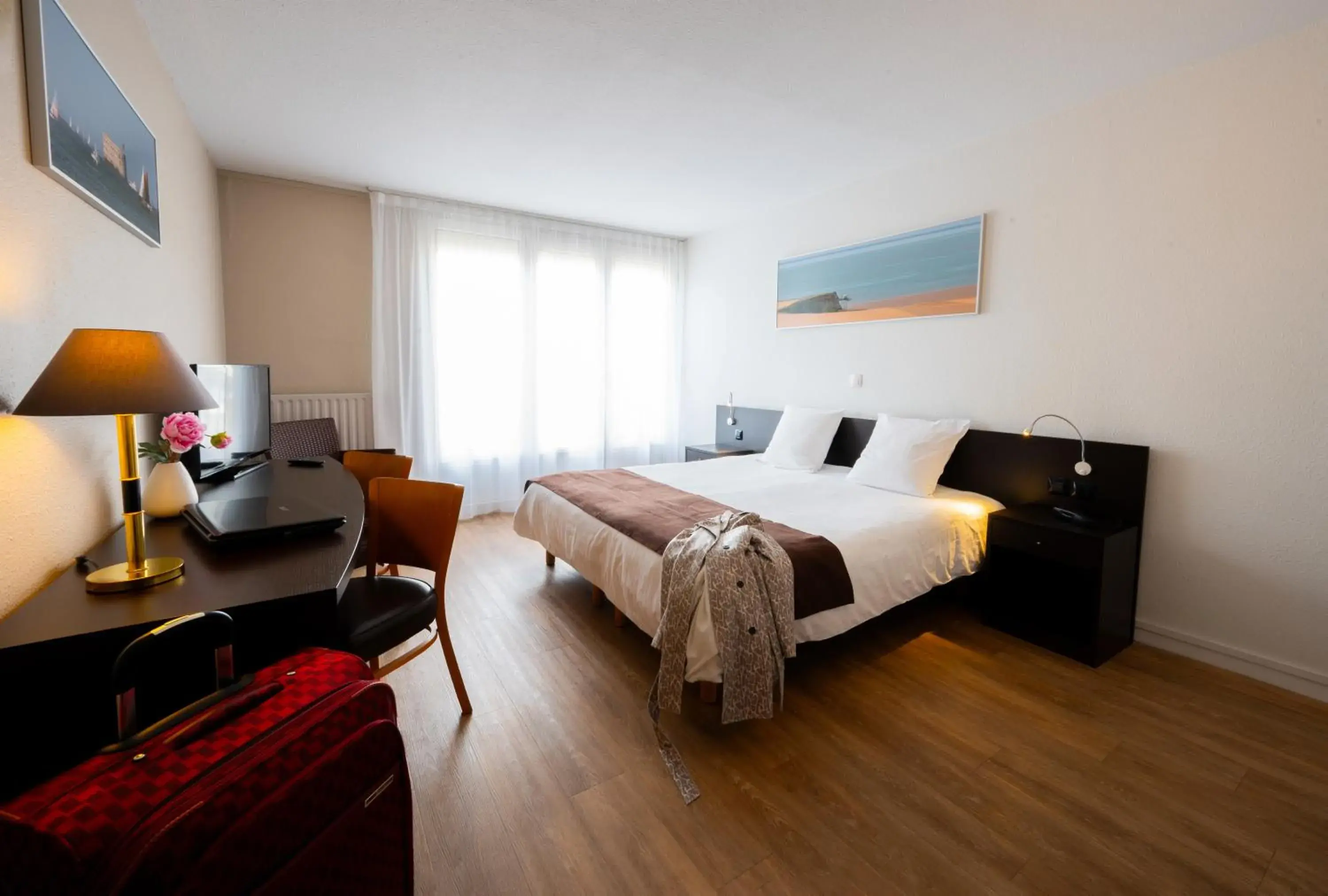 Double Room in Hôtel & Restaurant des Remparts Double Room in Hôtel & Restaurant des Remparts