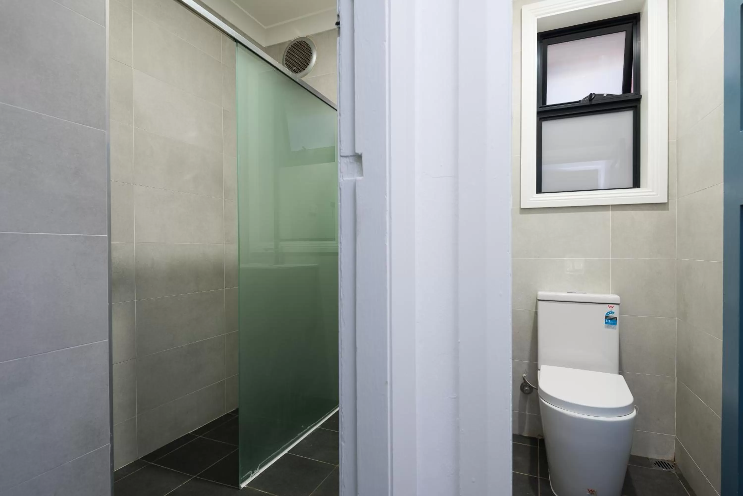 Bathroom in Cozy M Hostel