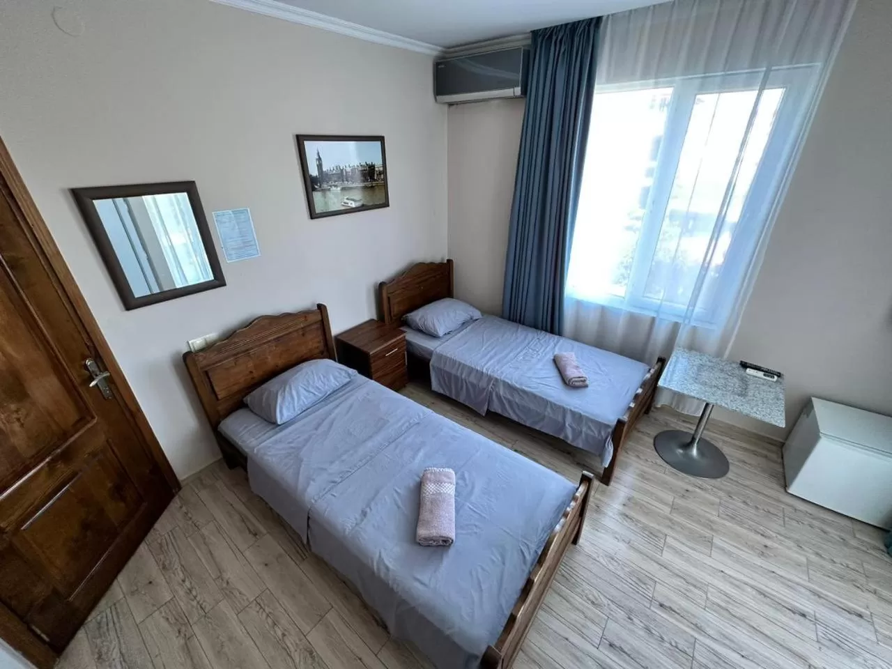 Photo of the whole room, Bed in National+