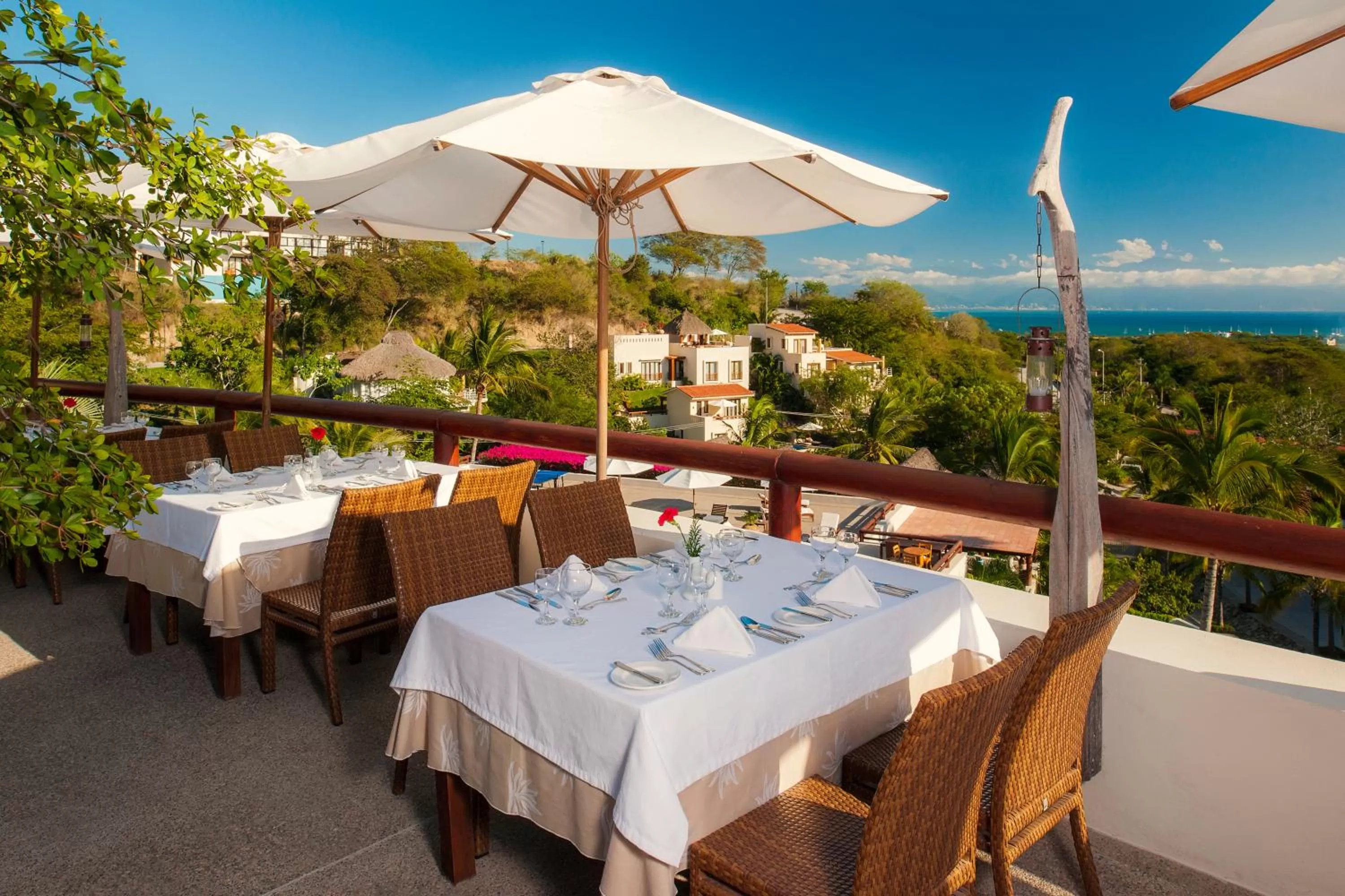 Restaurant/places to eat in Grand Matlali Suites & Villas Riviera Nayarit