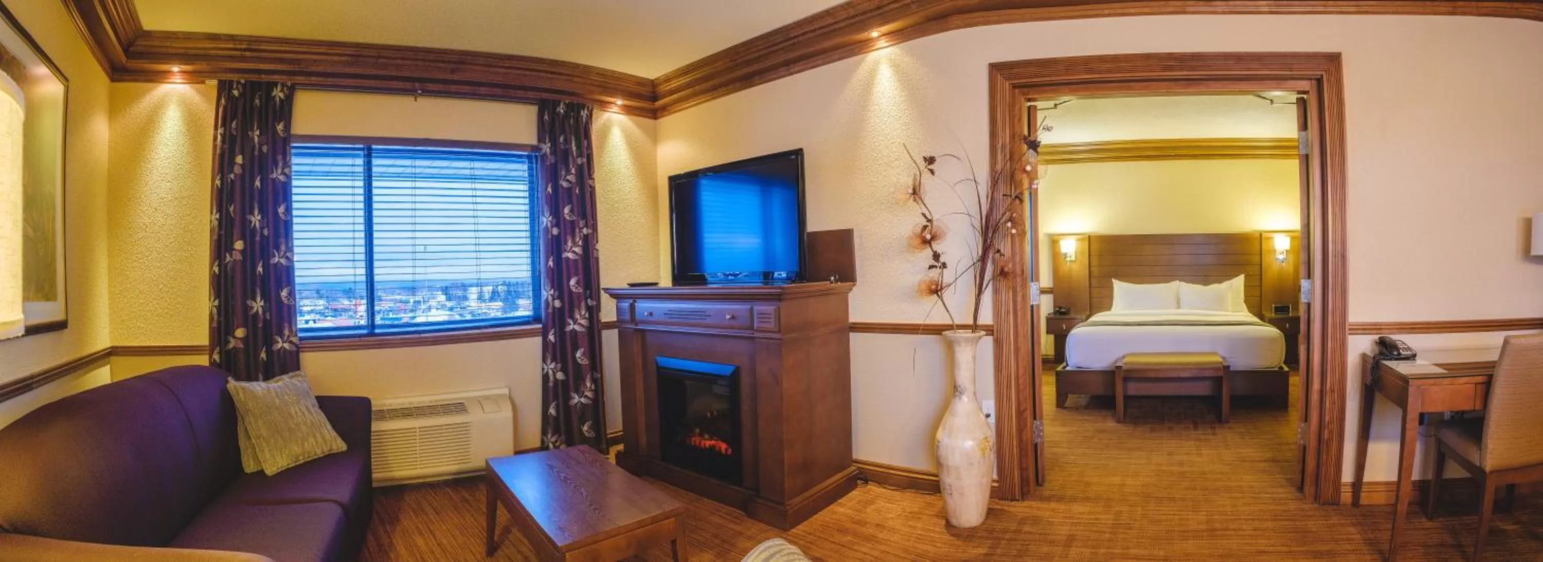 Bedroom, Bed in Hotel Le Montagnais