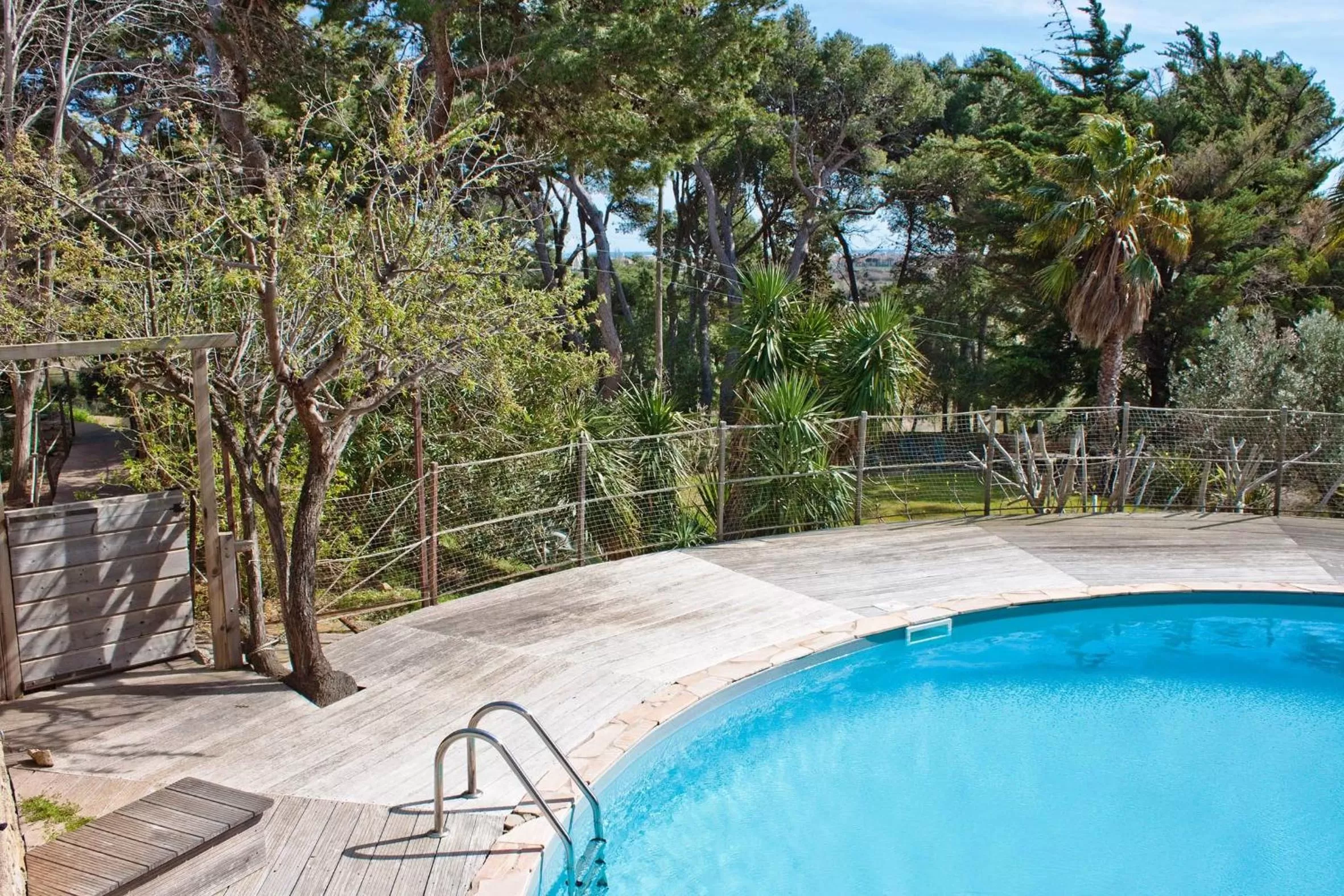 Swimming Pool in Château le Bouïs