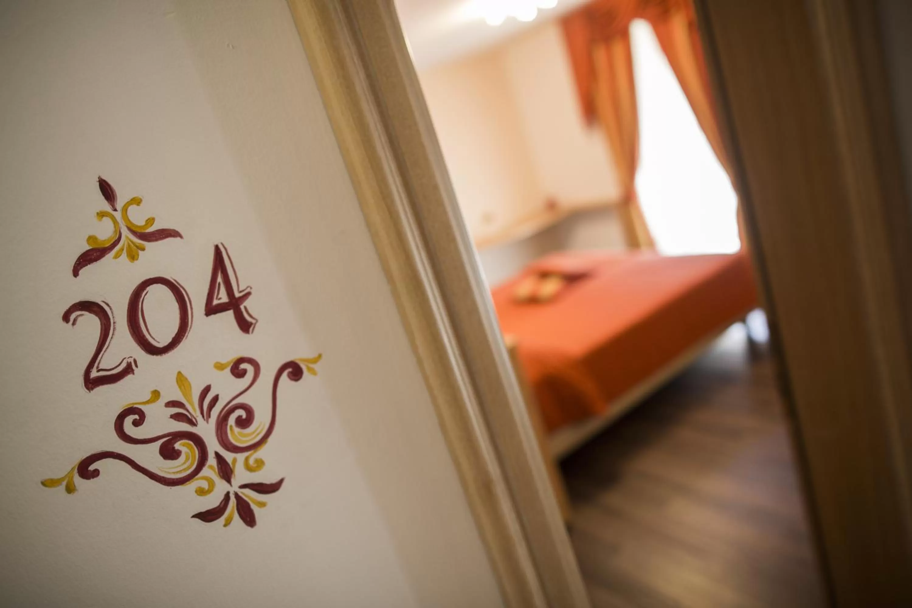 Photo of the whole room, Bed in Hotel Touring