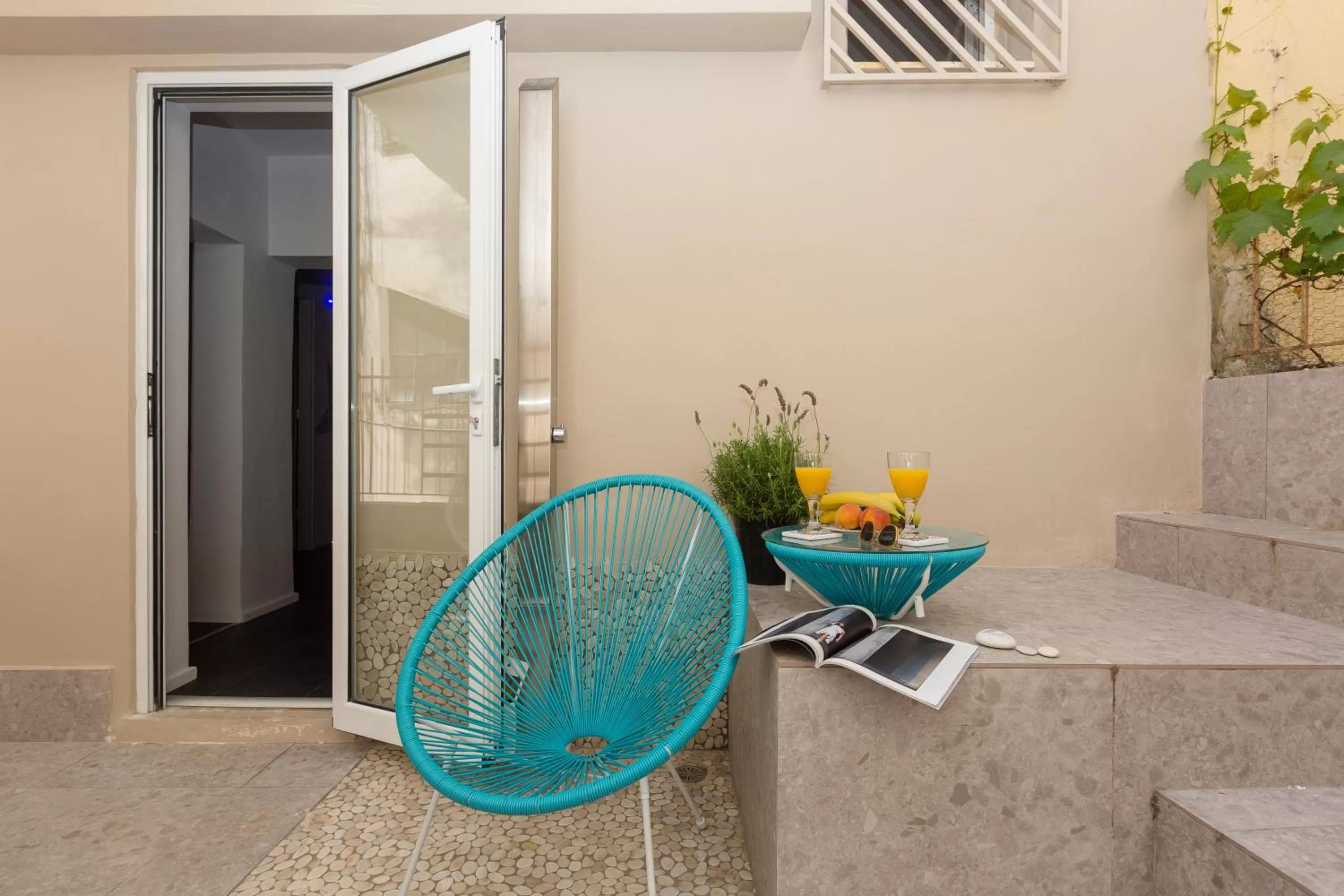 Patio in LOC HOSPITALITY Urban Suites