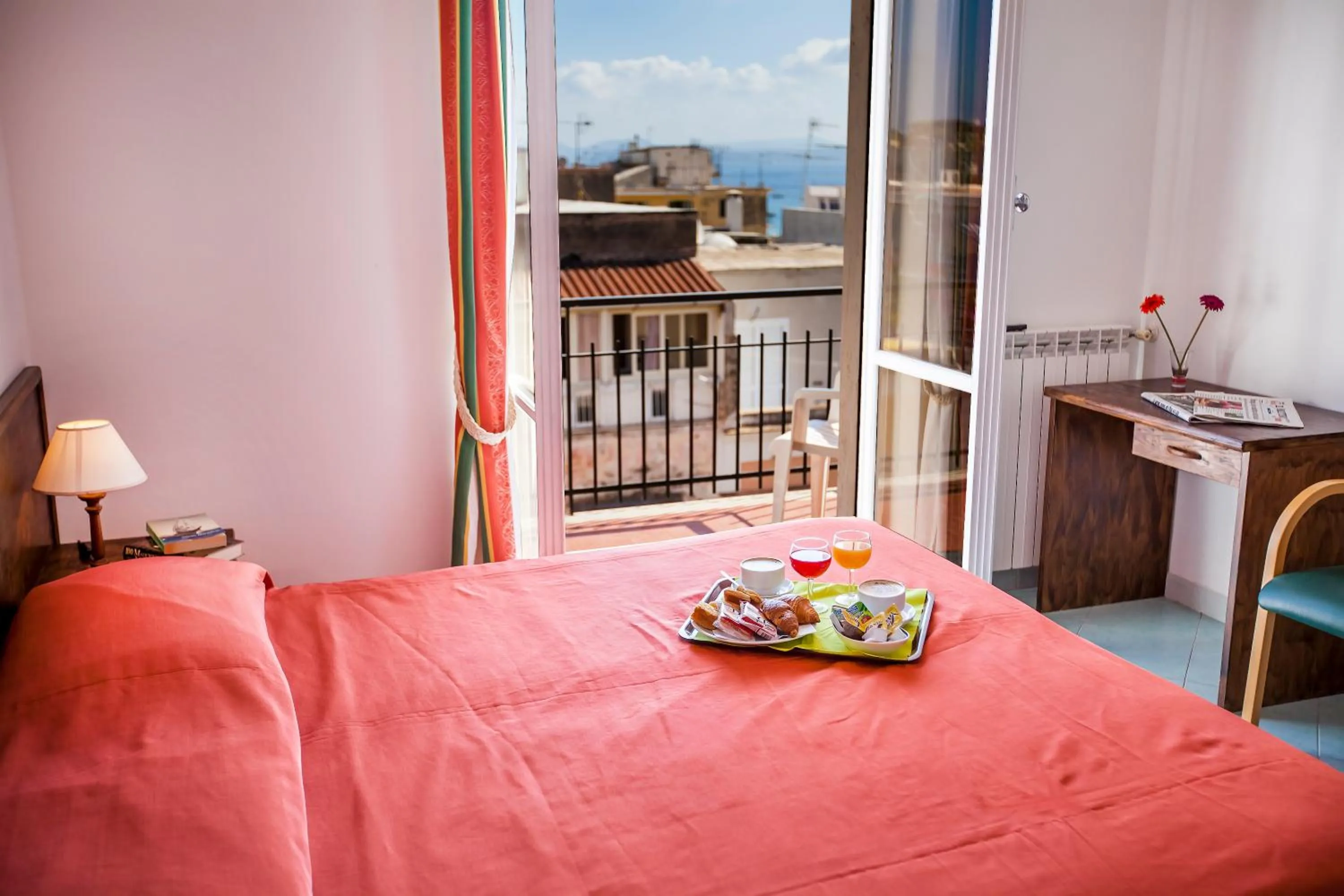 Double Room with Balcony in Hotel Conte