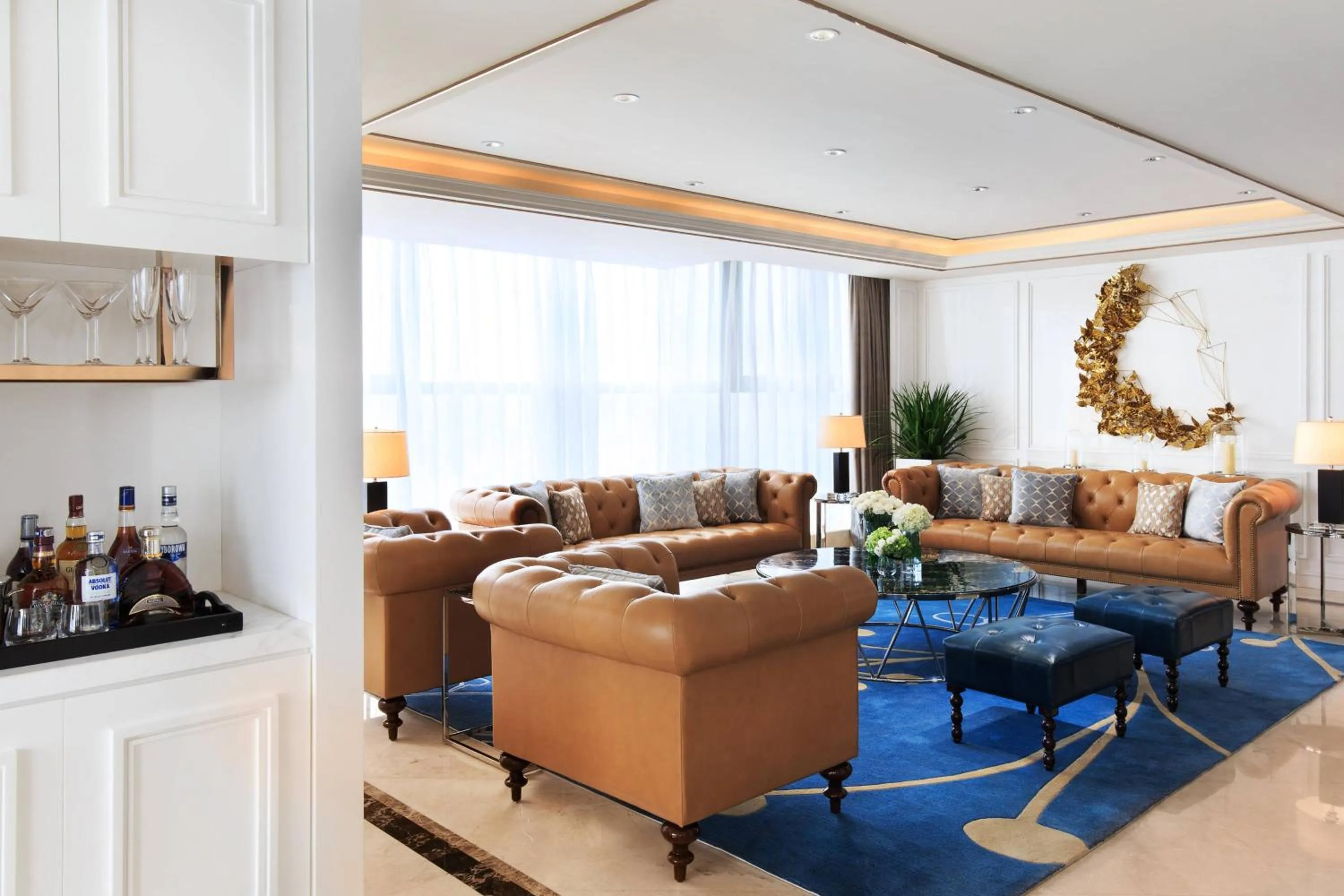 Living room in Courtyard by Marriott Zhengzhou East