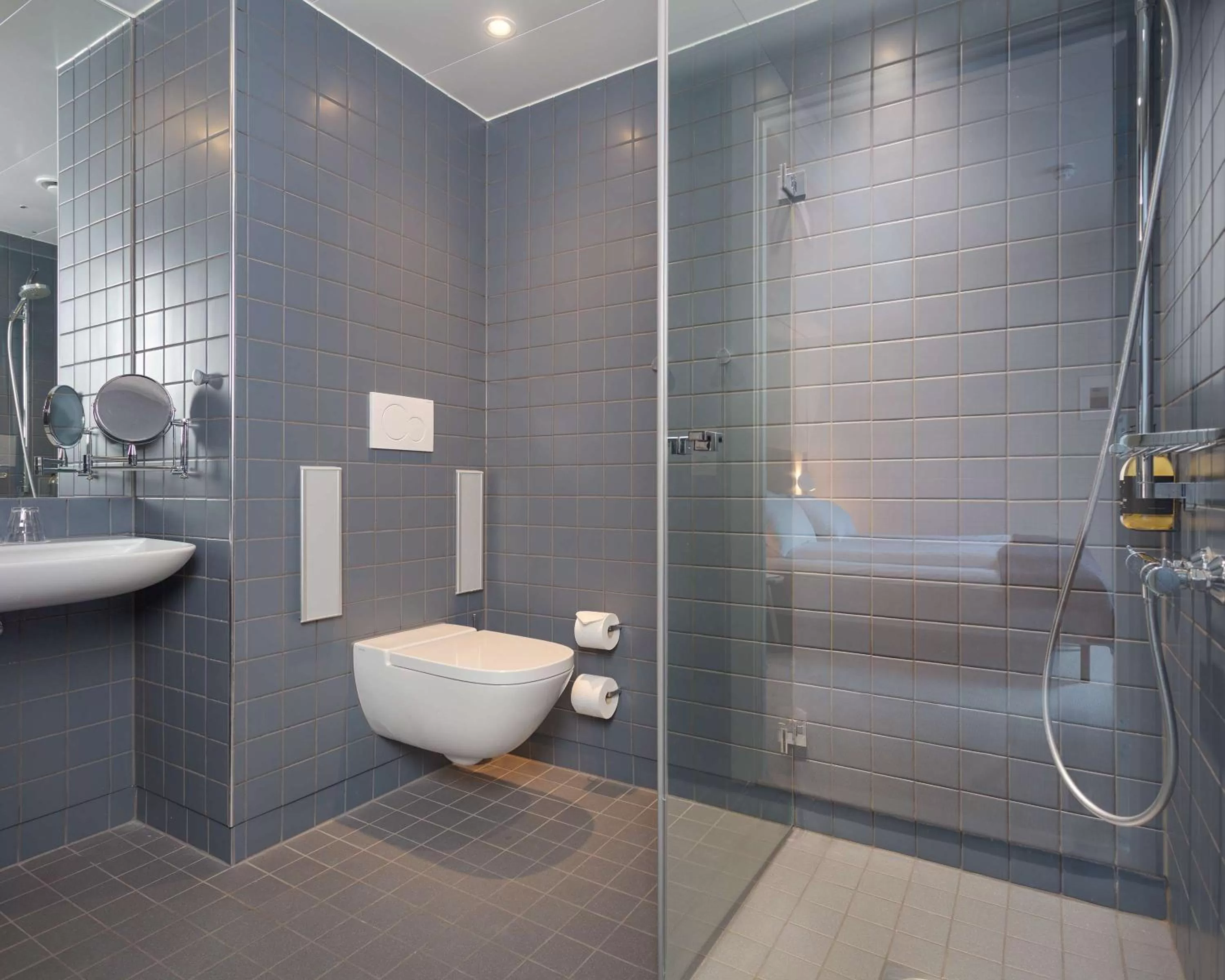 Bathroom in Zander K Hotel