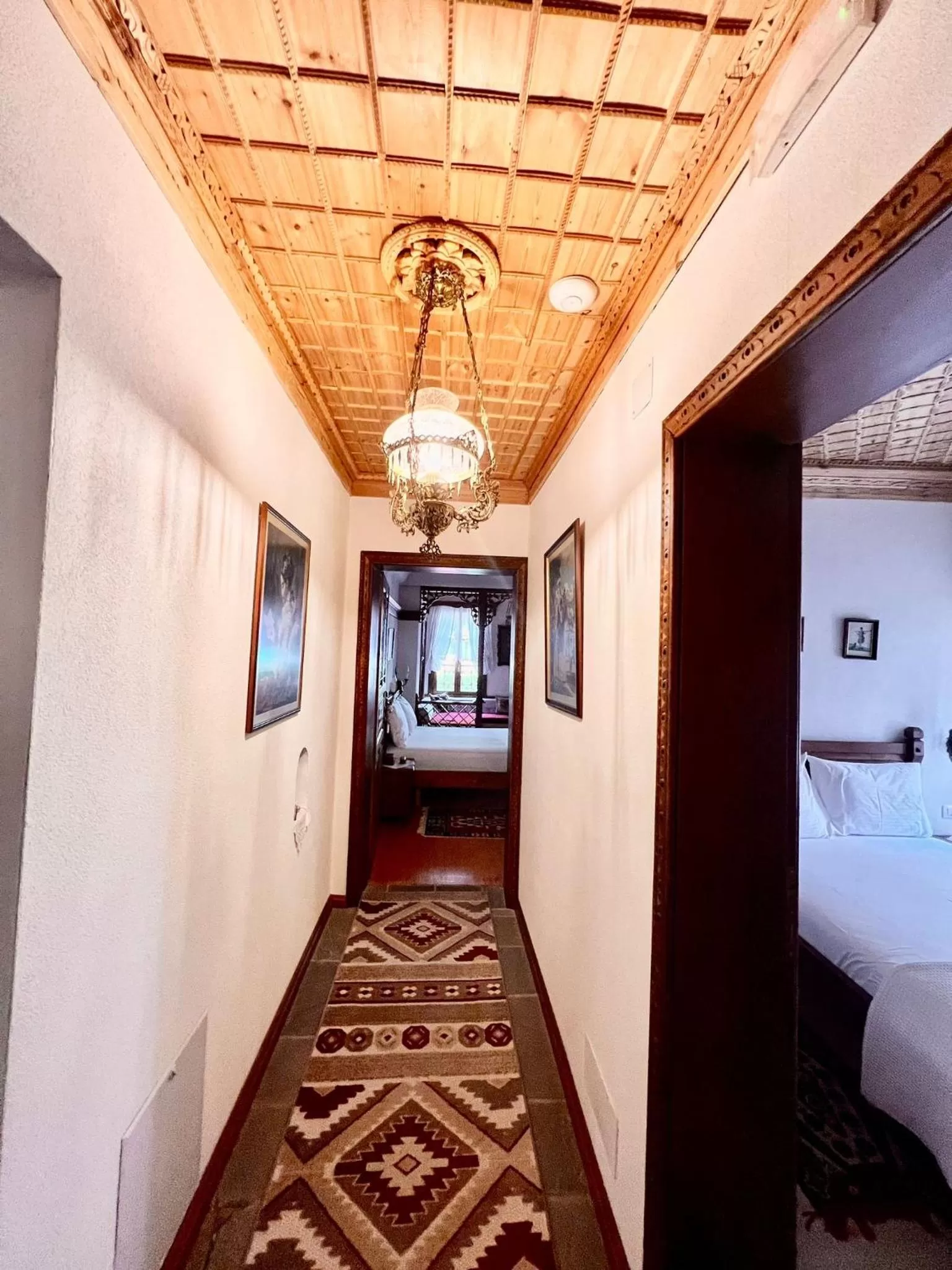 TV/Entertainment Center in Boutique Hotel Musée