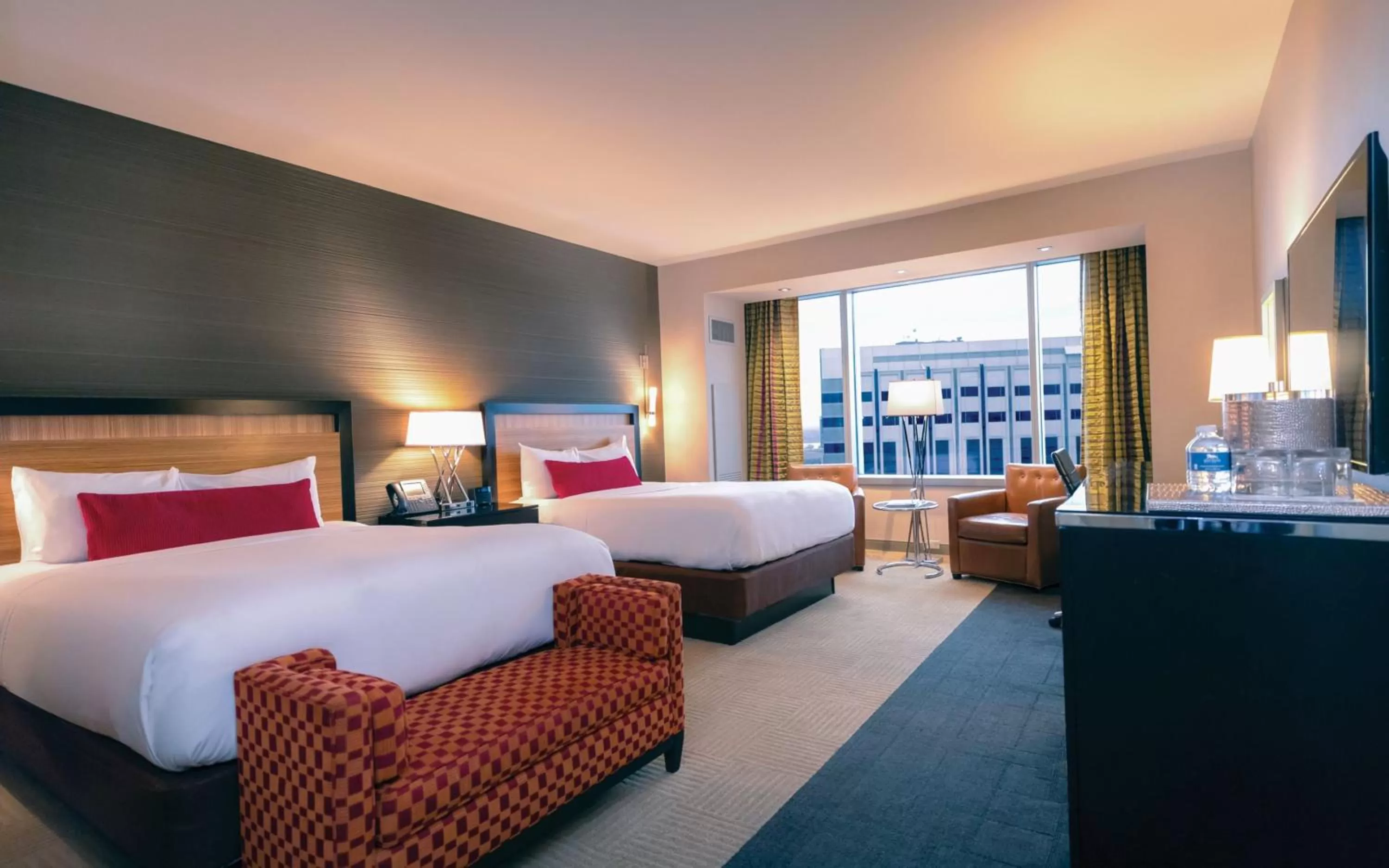 Photo of the whole room, Bed in MGM Grand Detroit