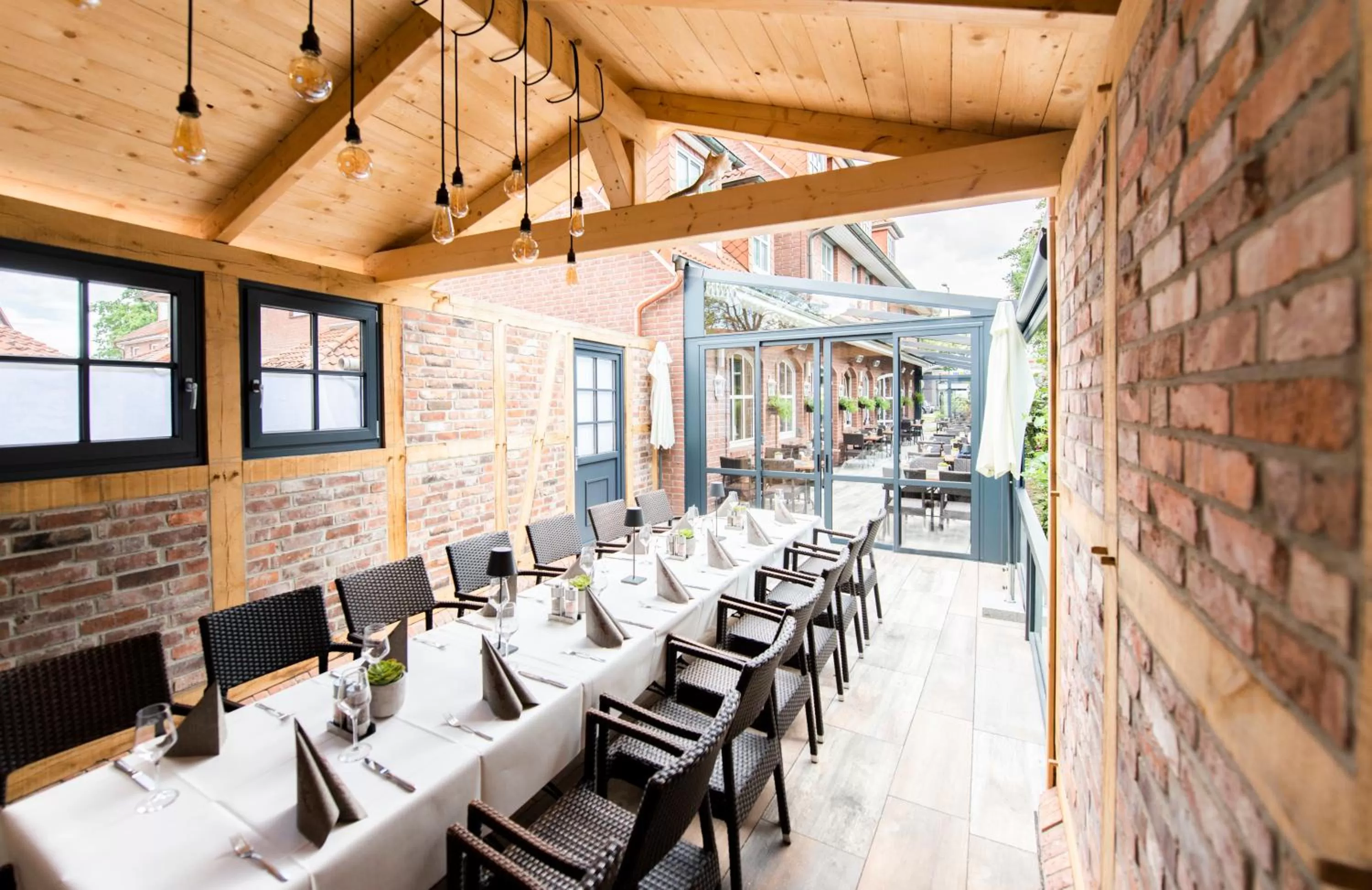 Restaurant/places to eat in Hotel Hennies