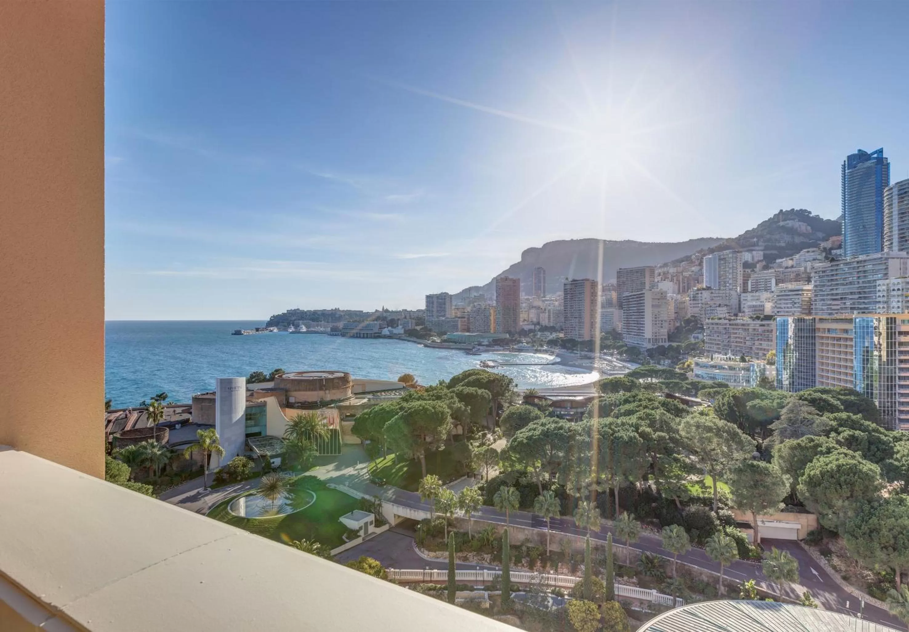 Exclusive Twin Room with Sea View in Monte-Carlo Bay Hotel & Resort