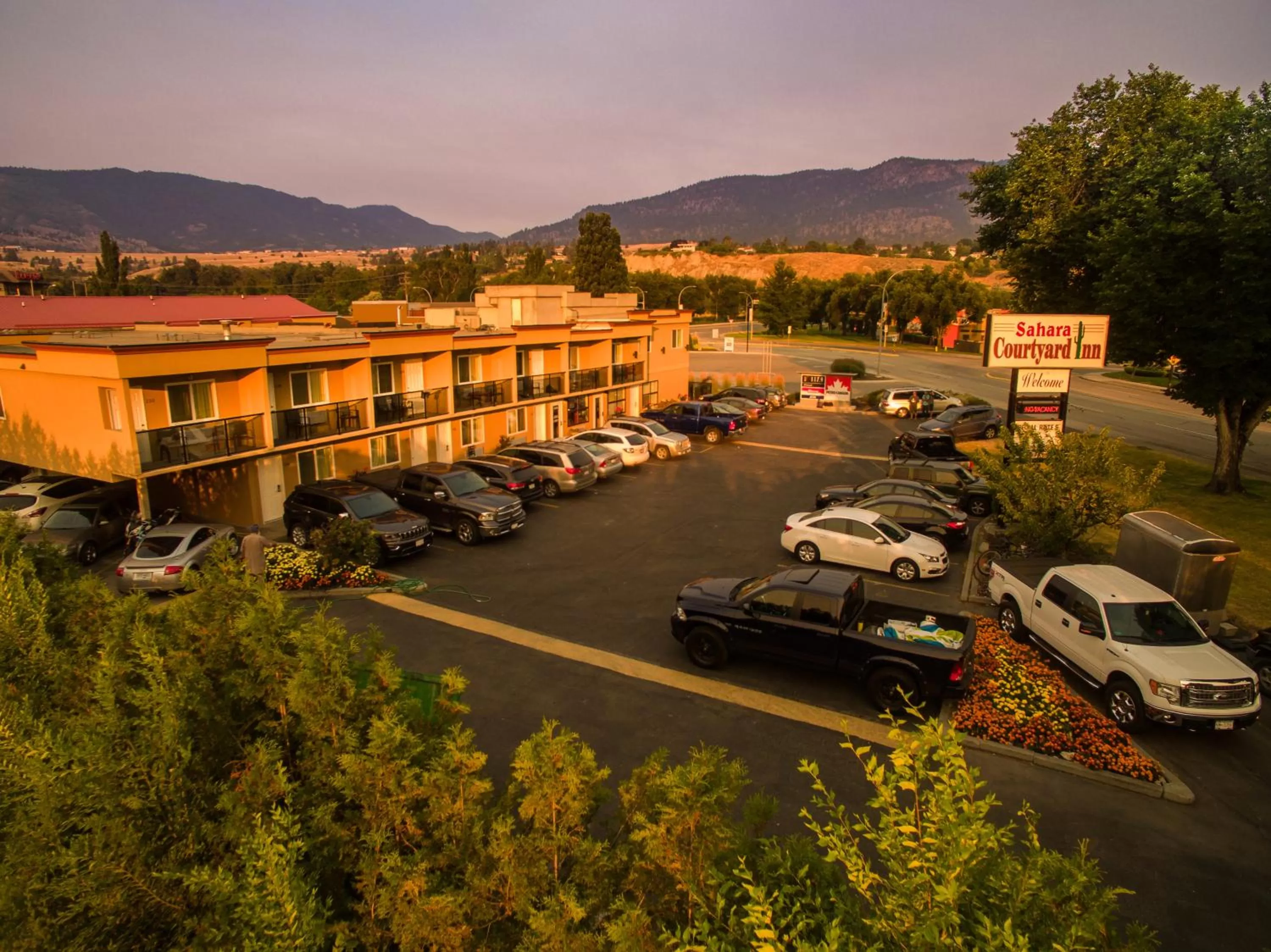 Sahara Courtyard Inn Penticton