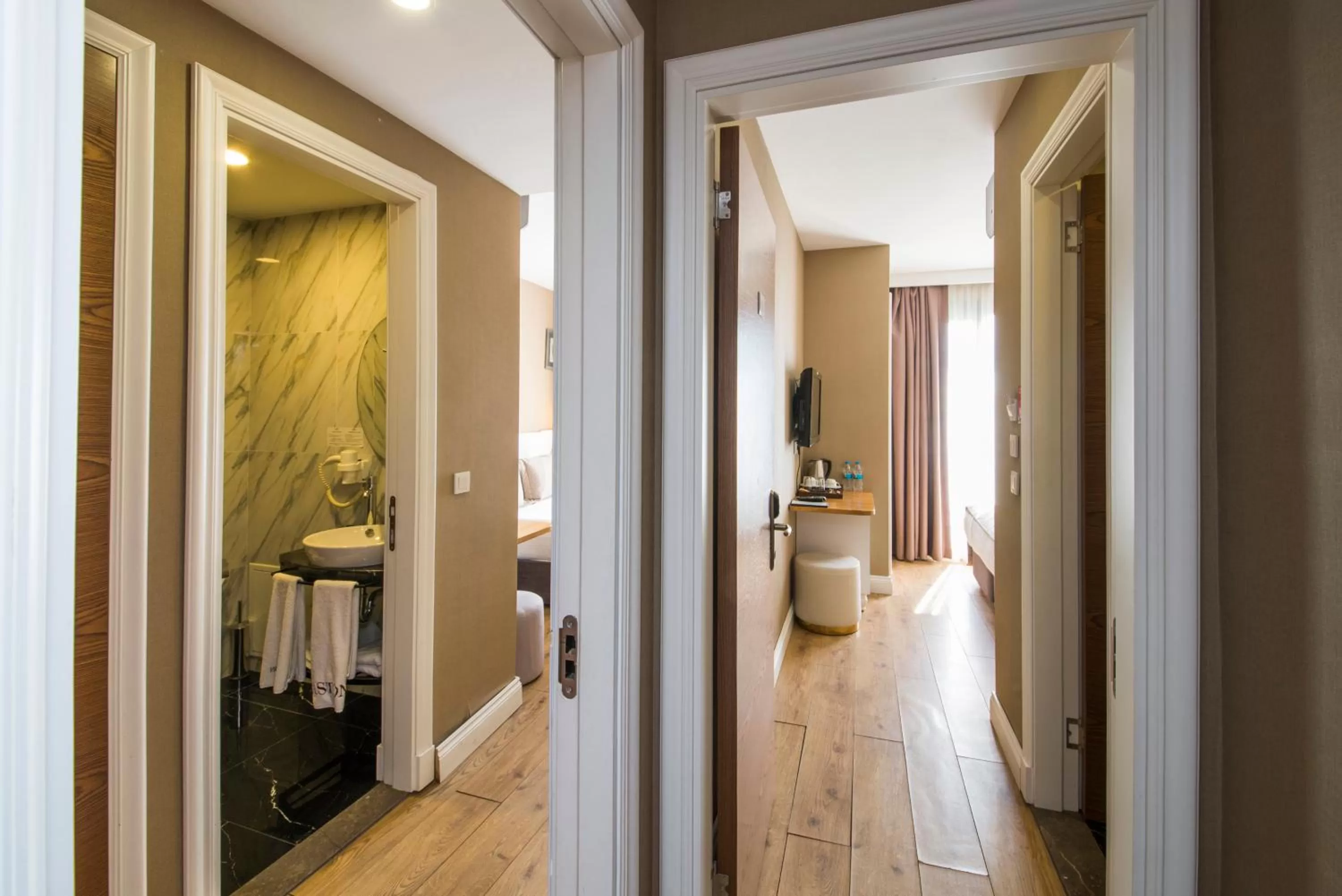 Photo of the whole room in Aston Hotel Taksim