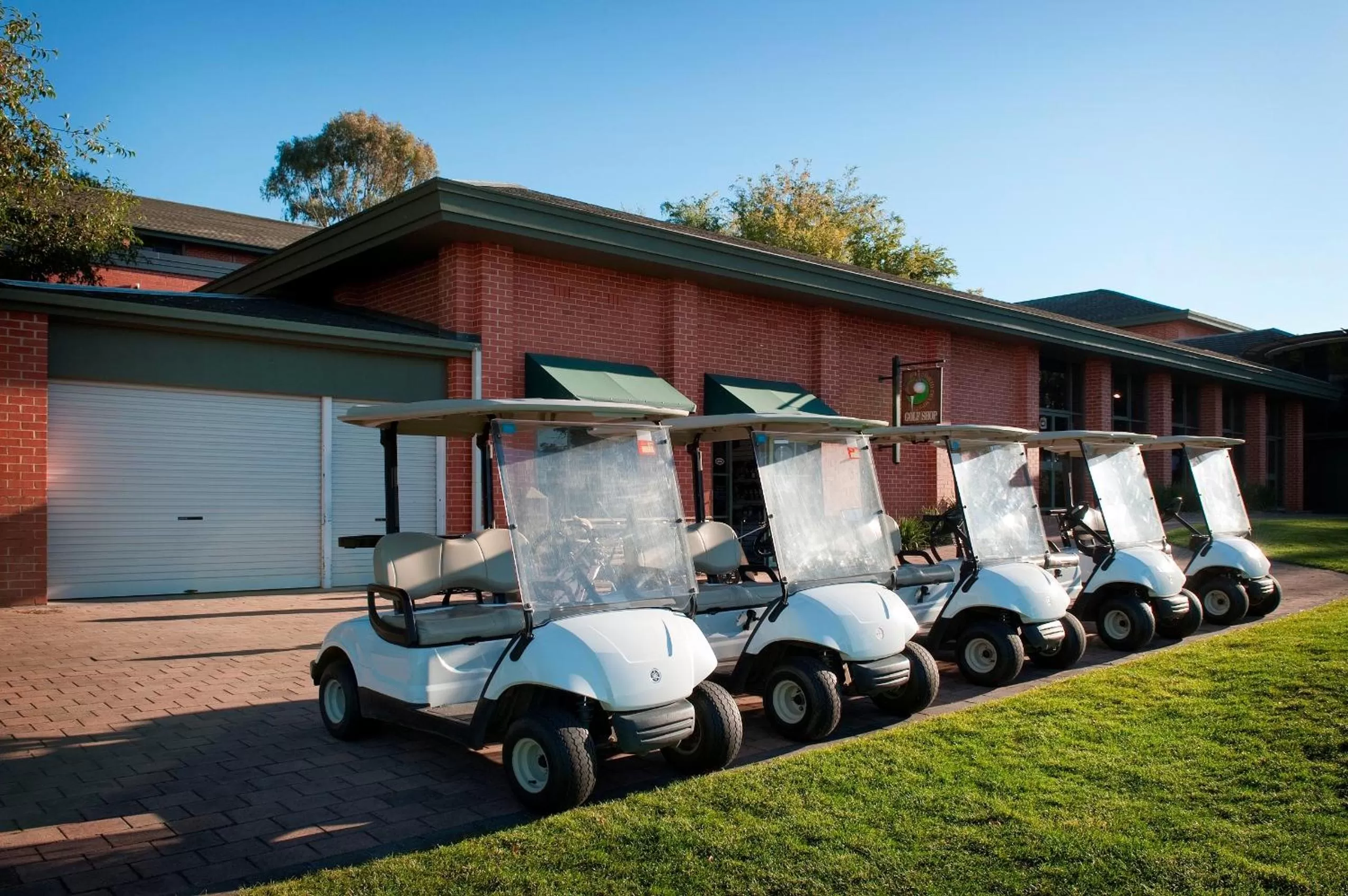 Golfcourse in Country Club Villas