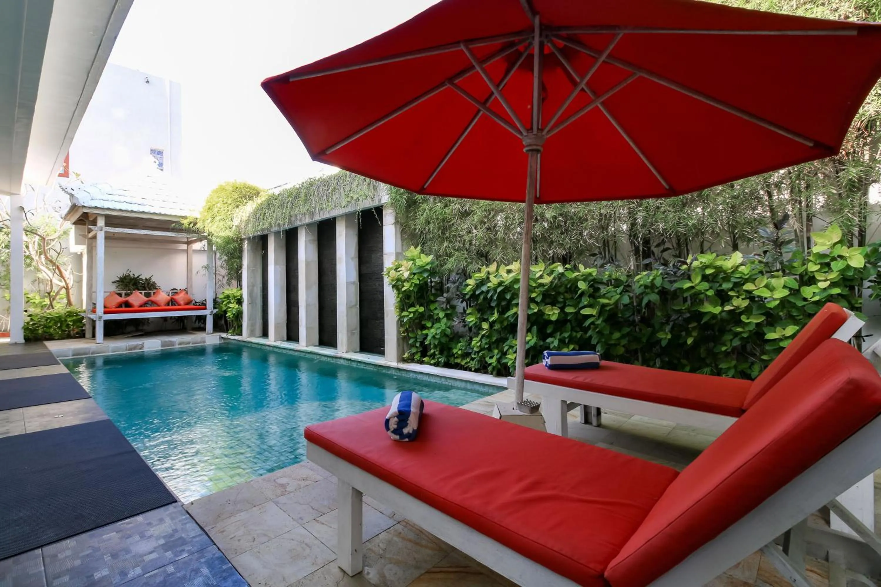 Swimming pool in Aleesha Villas and Suites