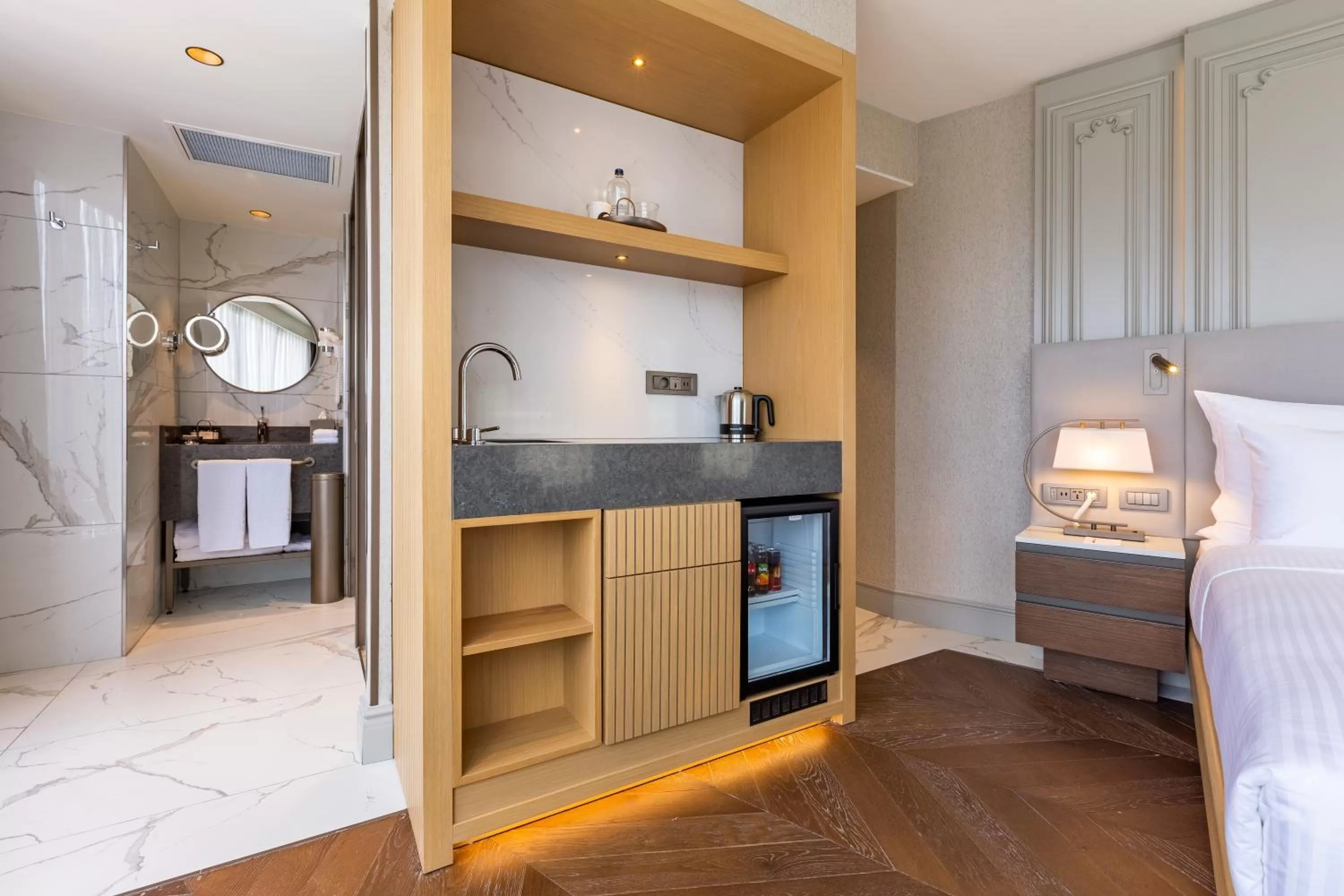 Coffee/tea facilities in Stayso The House Hotel