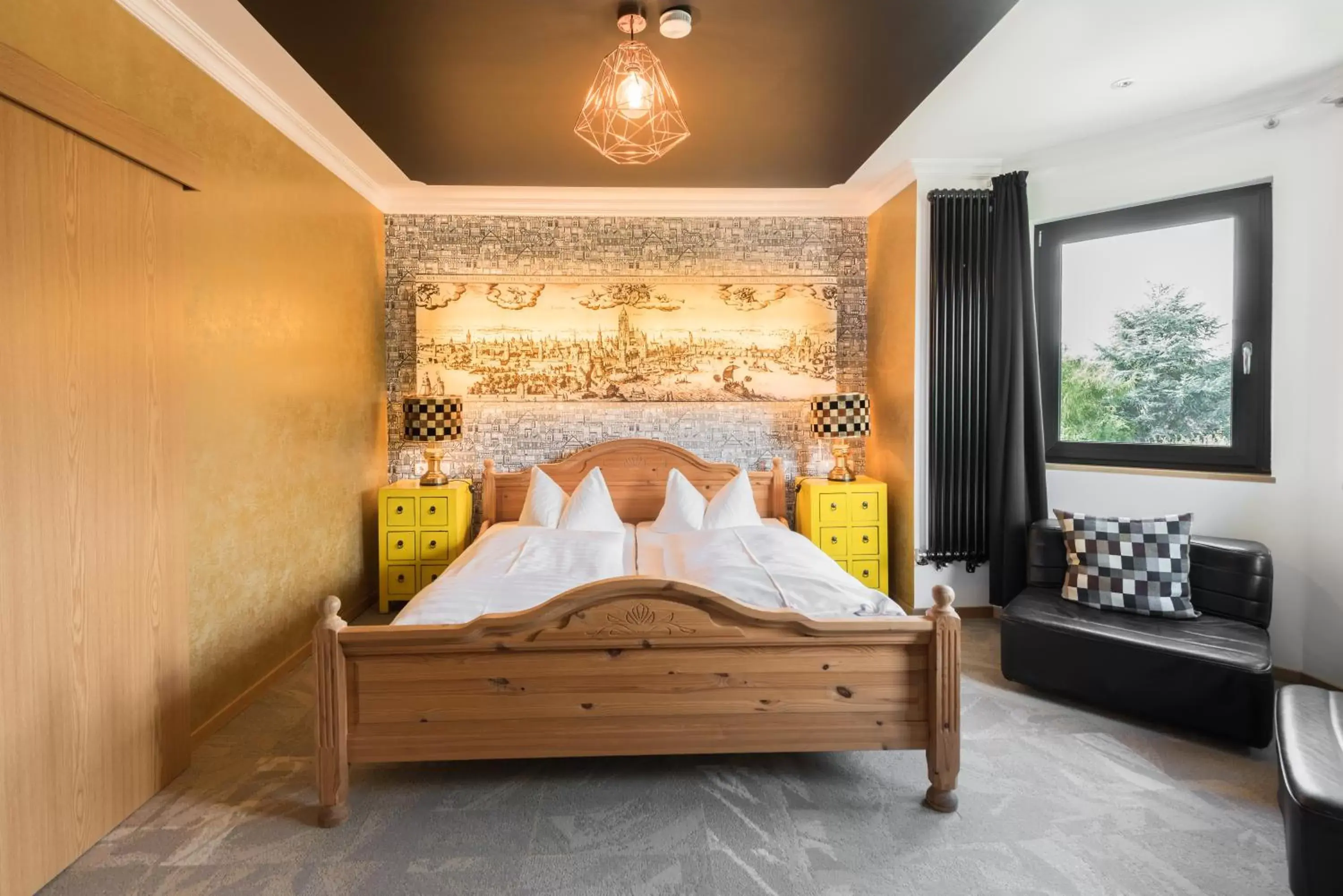 Comfort Quadruple Room - single occupancy in Engel Hotel Grill Bar Comfort Quadruple Room - single occupancy in Engel Hotel Grill Bar