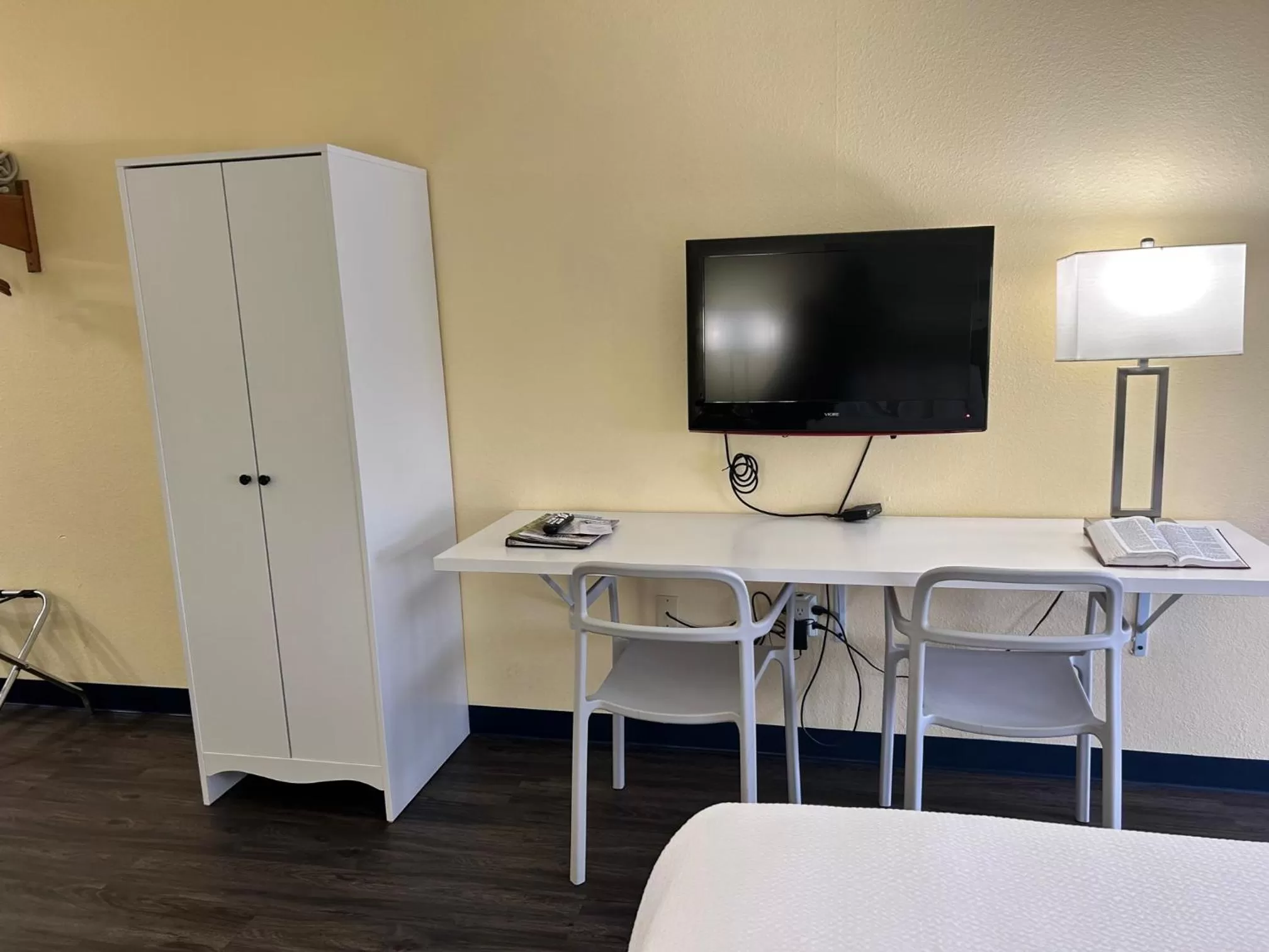 TV and multimedia in Seven Gables Inn