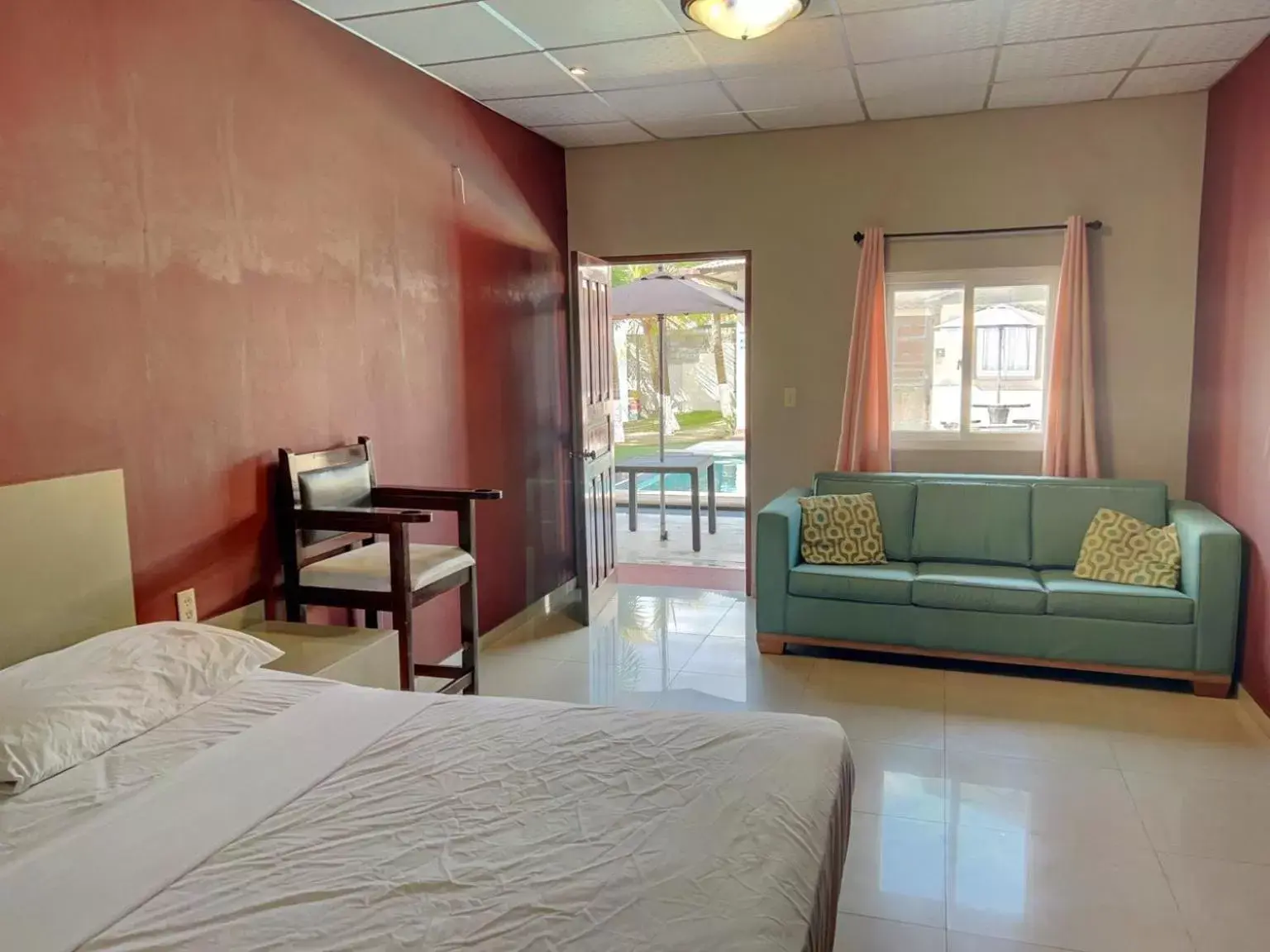 King Room with Pool View in Big Daddy's Beach Club & Hotel King Room with Pool View in Big Daddy's Beach Club & Hotel