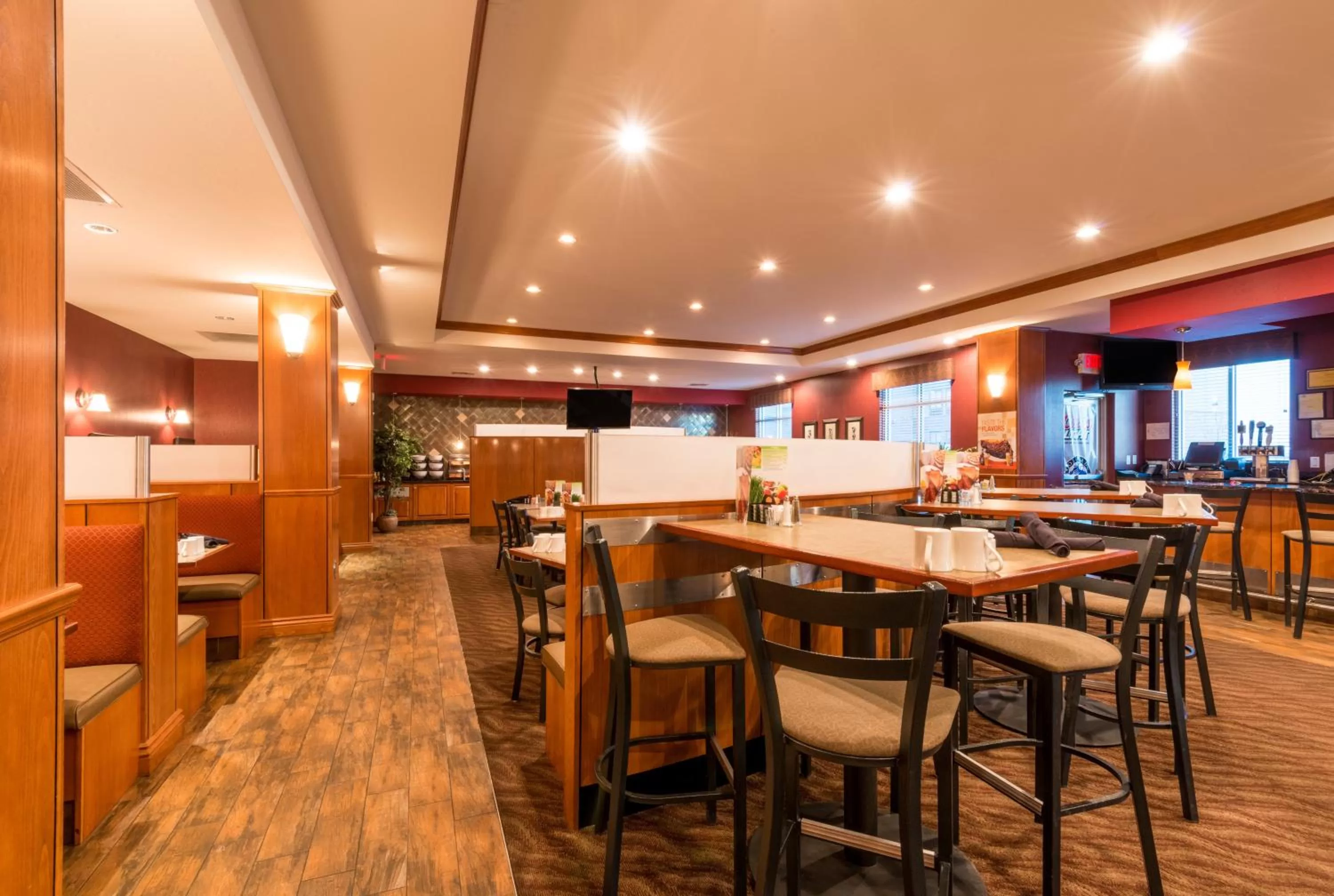 Restaurant/places to eat in Holiday Inn Casper East-Medical Center by IHG
