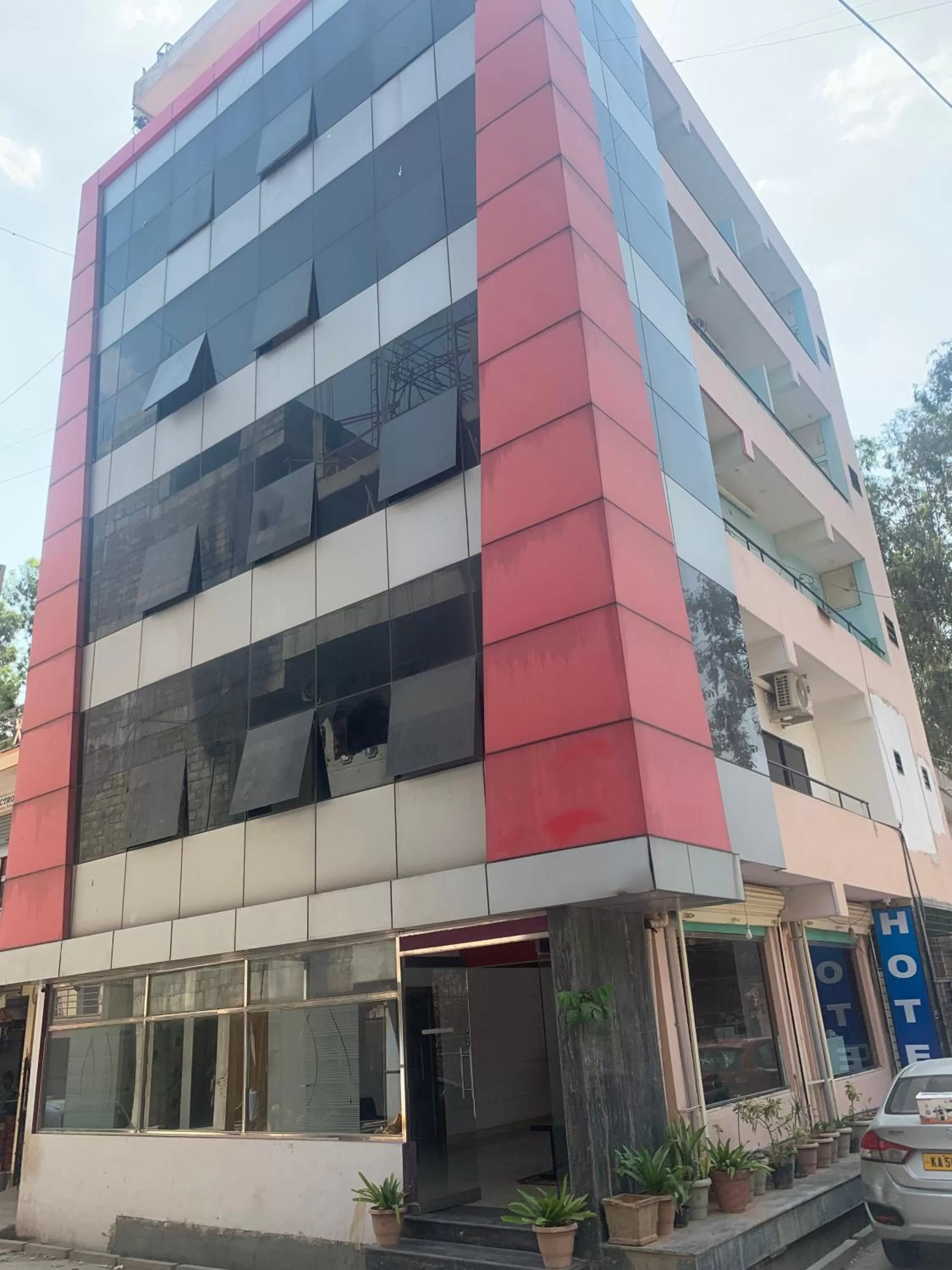 Property Building in JN Guestline