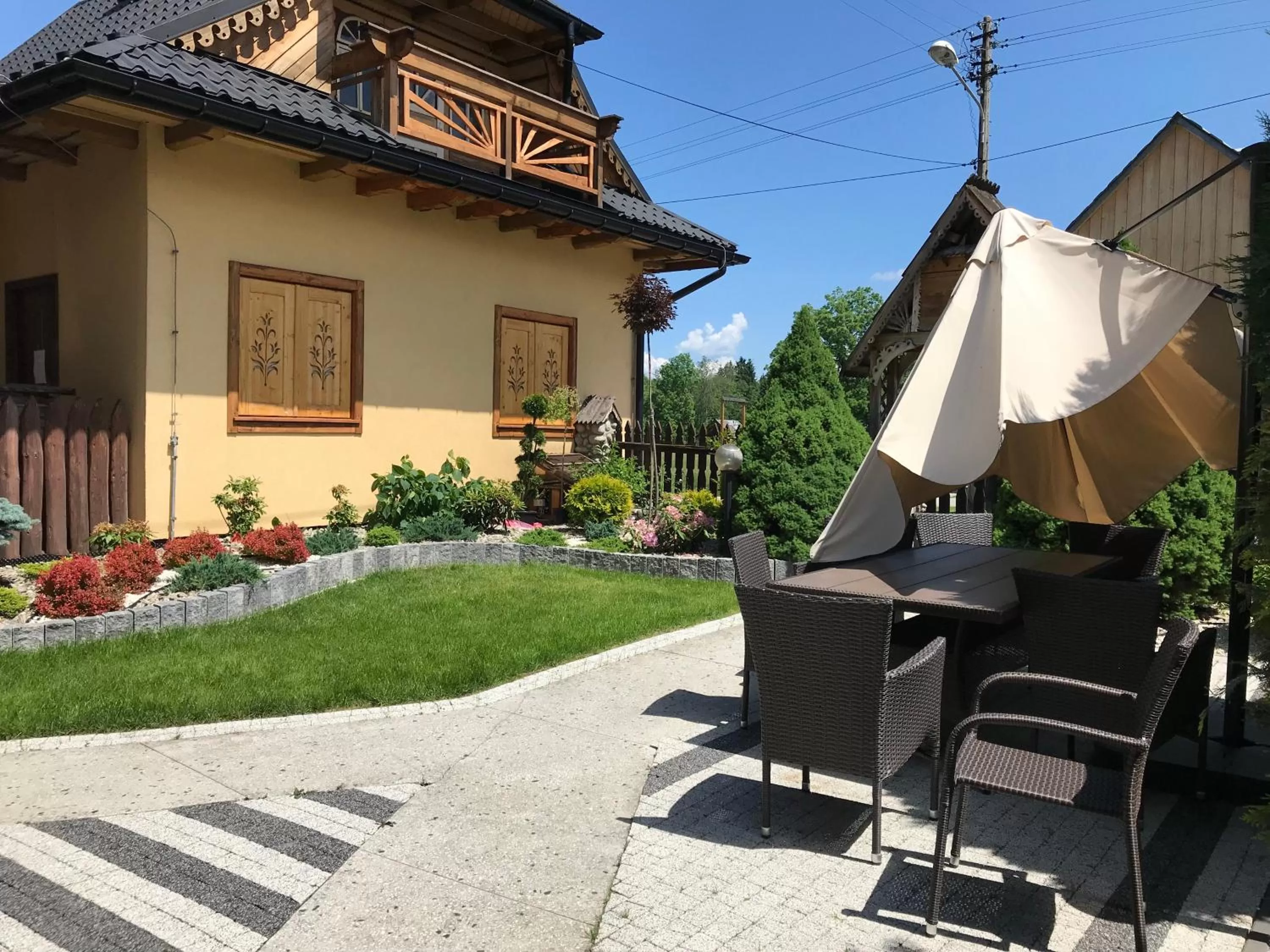 Garden, Property Building in Chata u Bronka