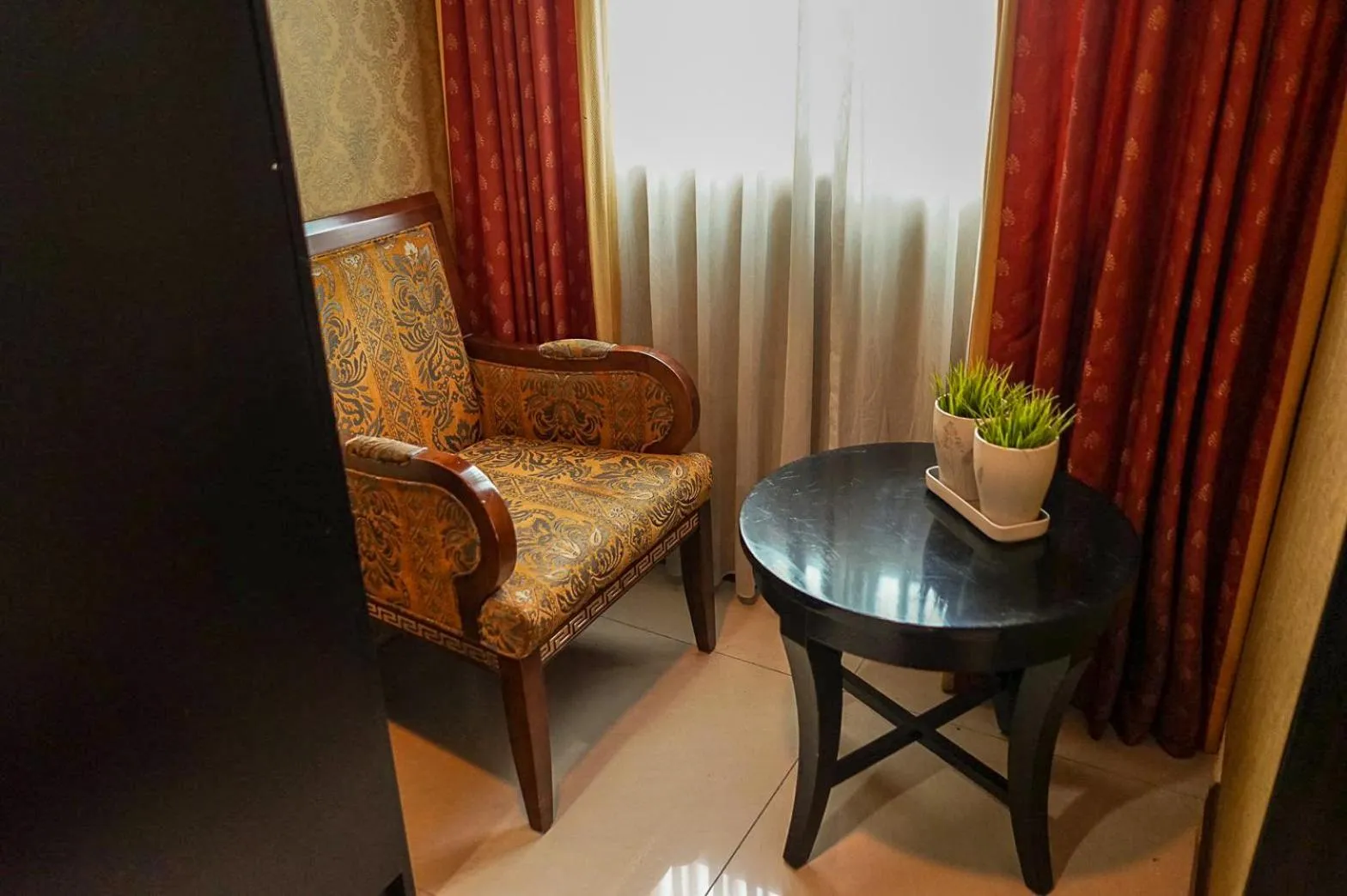 Living room, Seating Area in Grand Lucky Hotel