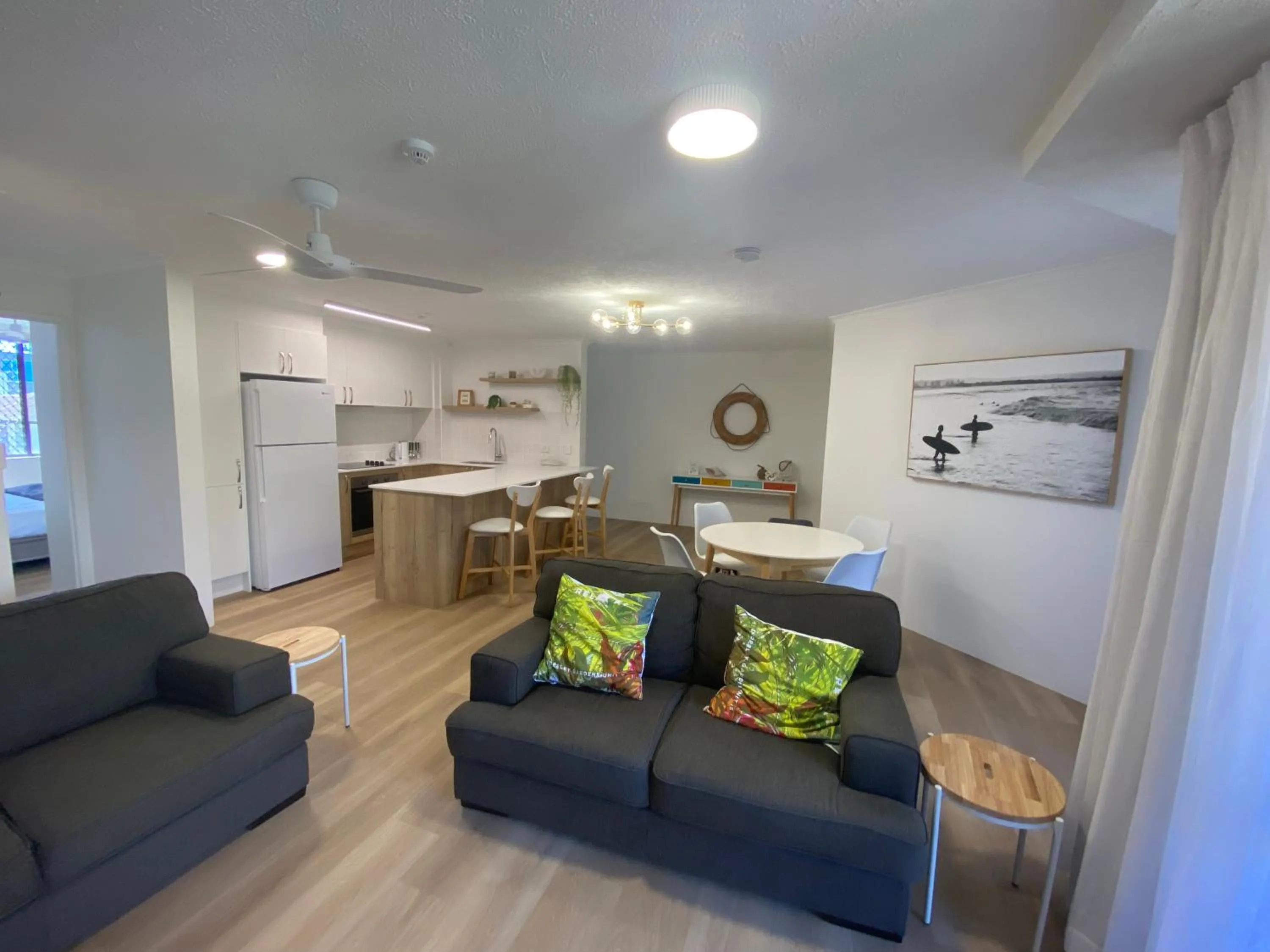 Seating area in Enderley Gardens Resort