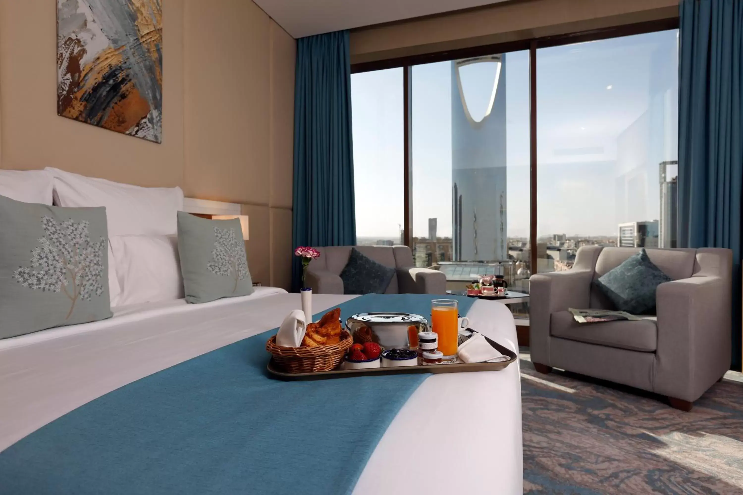 Superior Double Room - single occupancy in Cantonal Hotel by Warwick Superior Double Room - single occupancy in Cantonal Hotel by Warwick