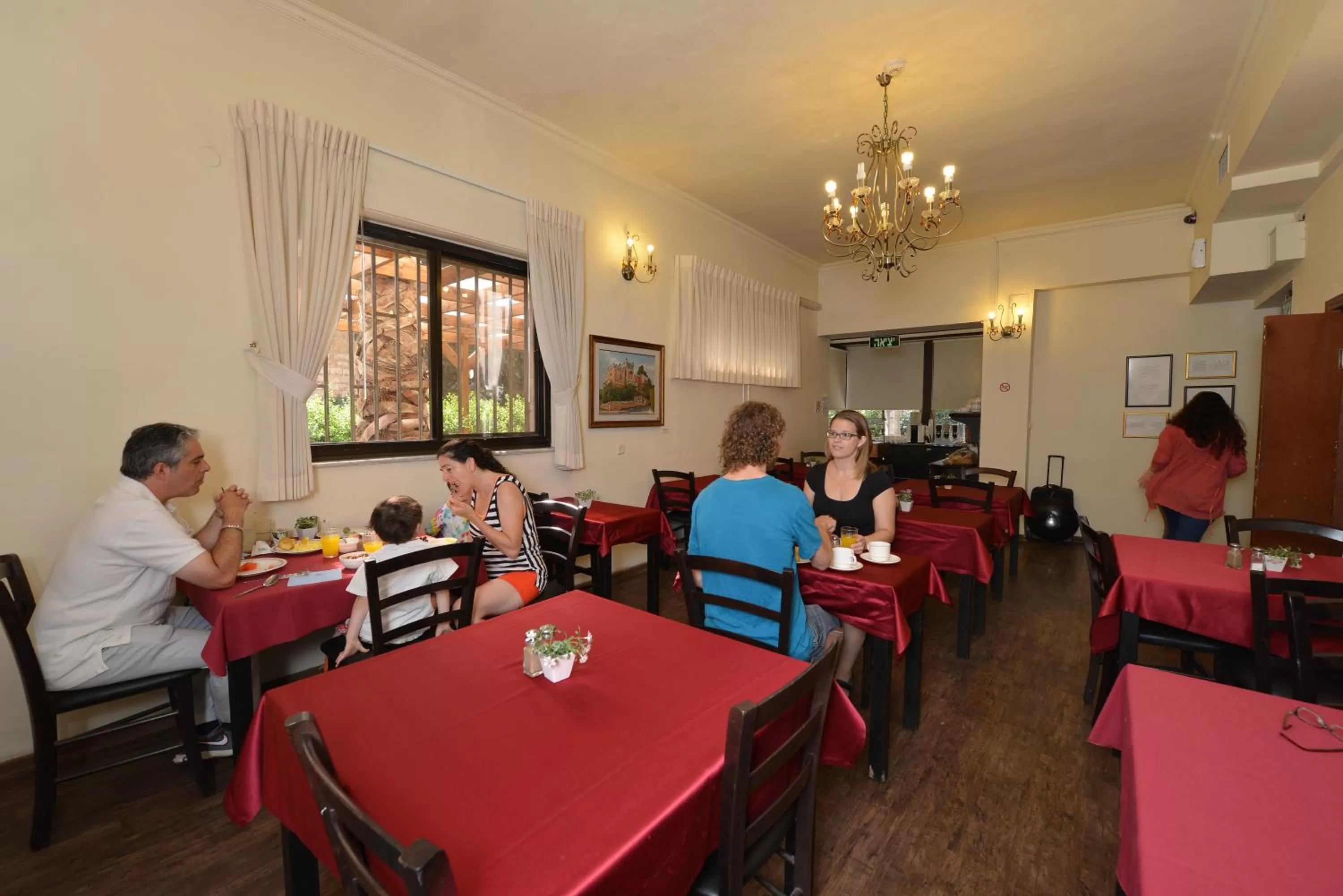 Restaurant/places to eat in A Little House In Rechavia