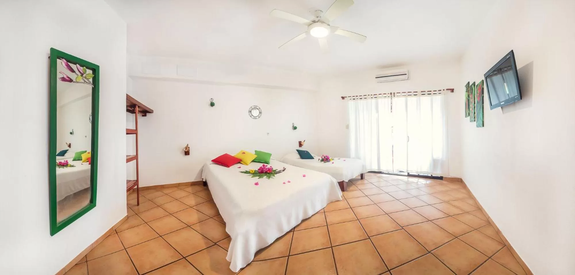 Bed in Hotel Laguna del Cocodrilo