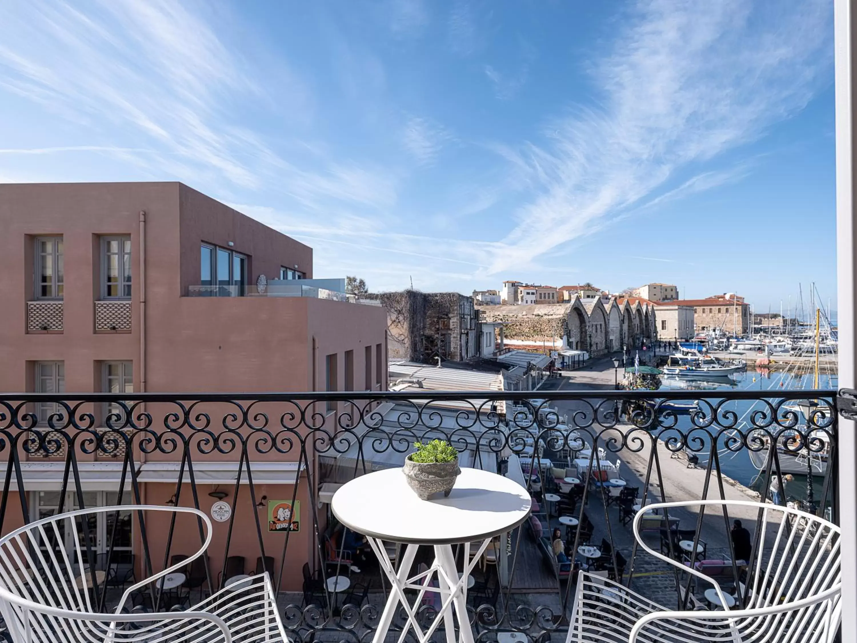 Deluxe Double Room with Balcony and Sea View in Riviera Suites Deluxe Double Room with Balcony and Sea View in Riviera Suites