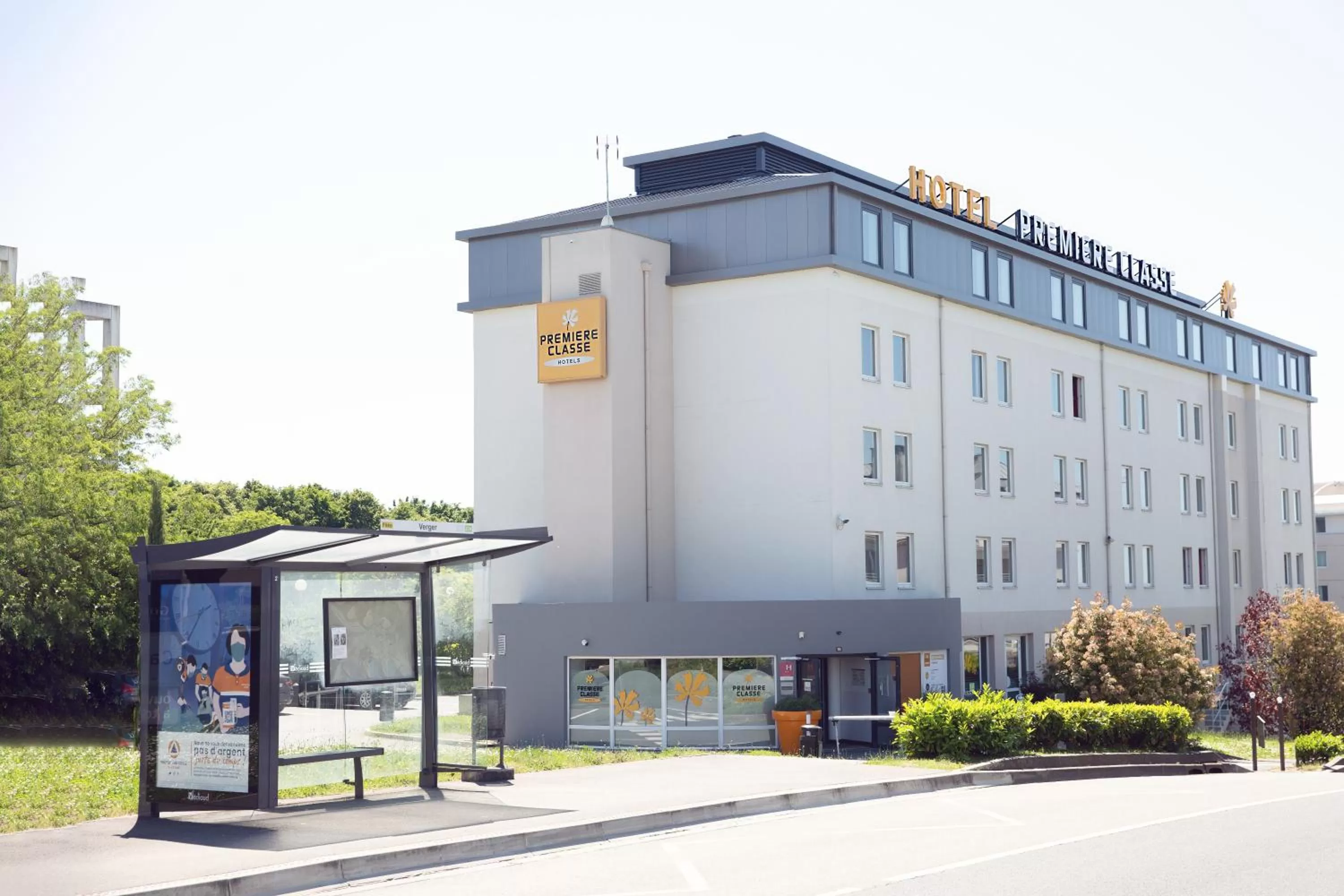 Property building in Premiere Classe Roissy Aéroport Charles De Gaulle