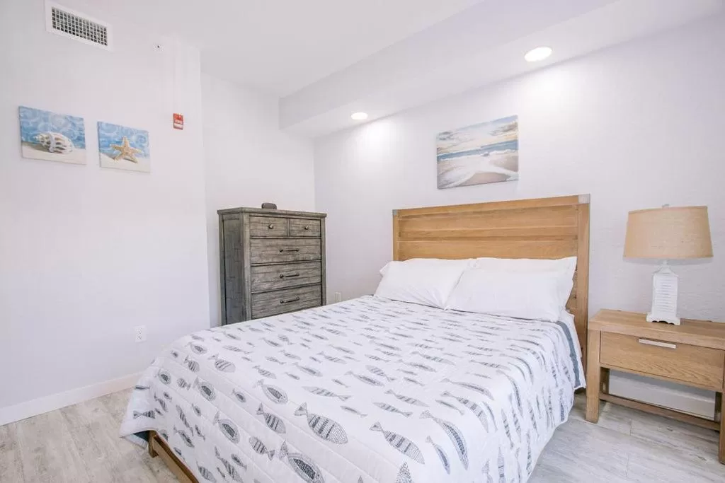 Bedroom, Bed in Vistalmar Beach Resort